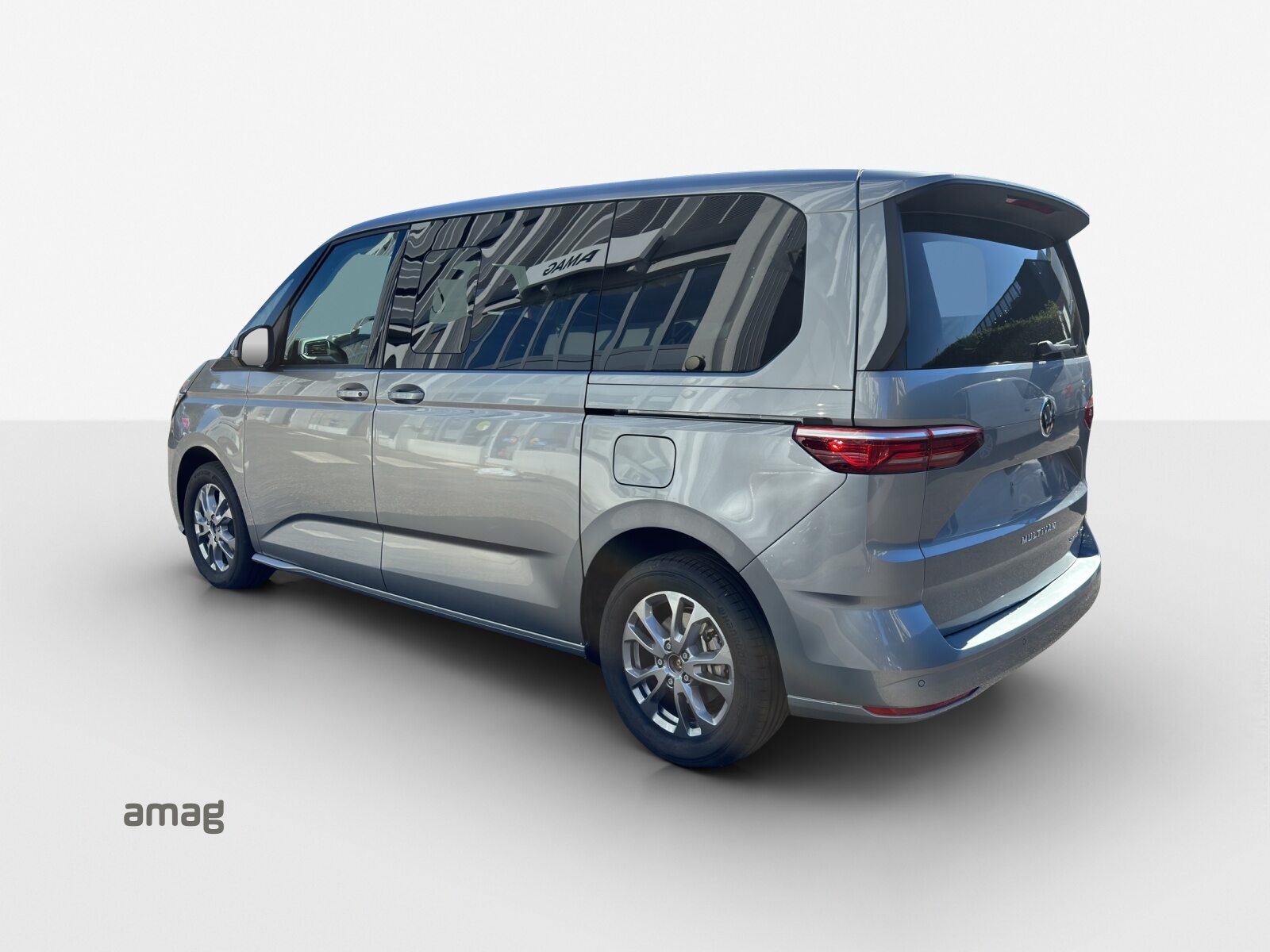 VW Multivan Trend Liberty kurz, Full-Hybrid Petrol/Electric, New car, Automatic - 3