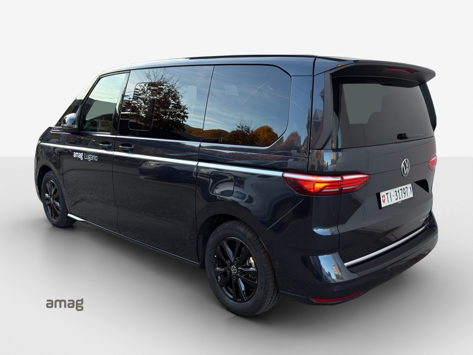 VW Multivan Style Liberty kurz, Voll-Hybrid Benzin/Elektro, Occasion / Gebraucht, Automatik - 3
