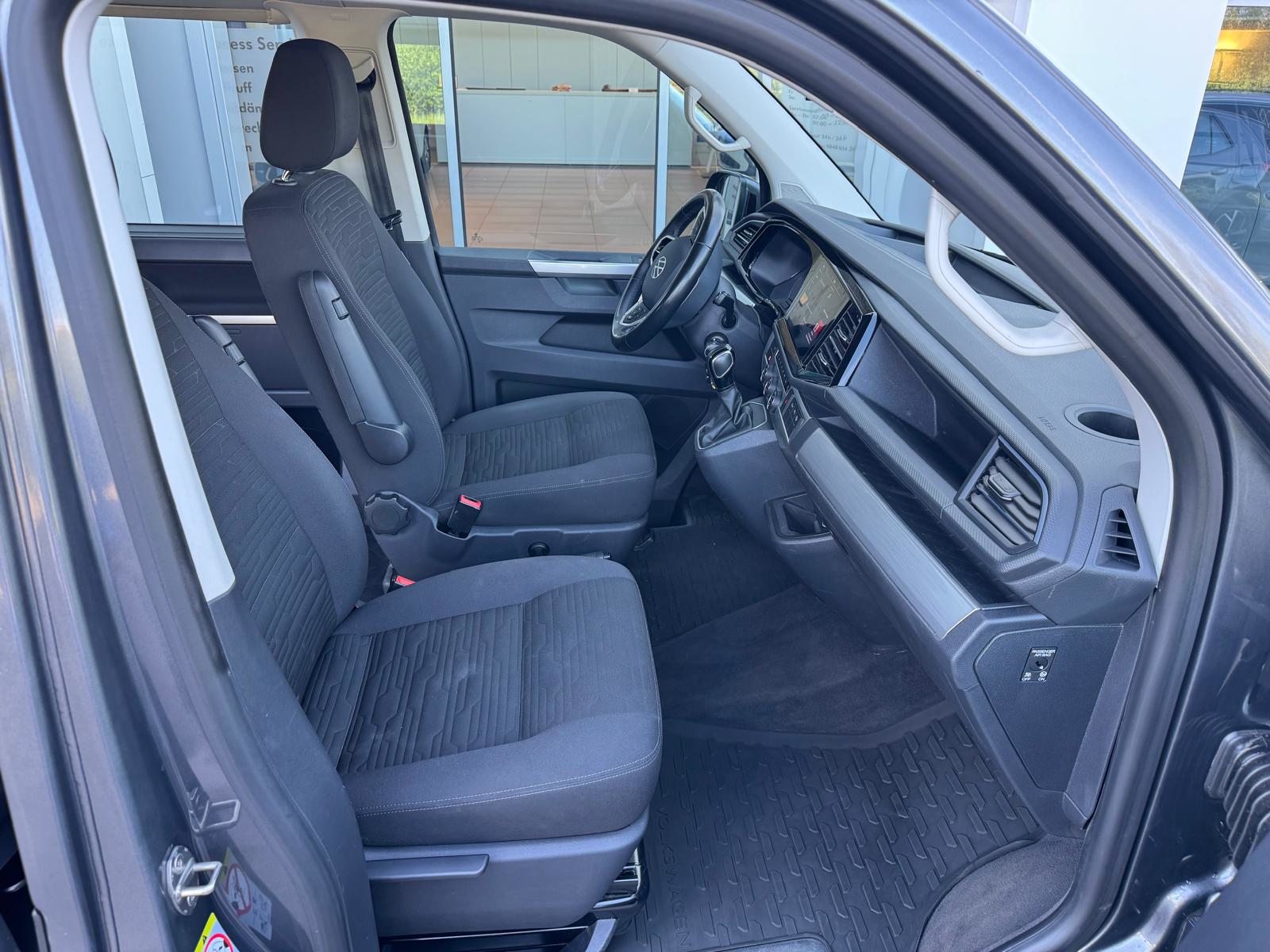 VW Multivan 6.1 Comfortline, Diesel, Occasion / Utilisé, Automatique - 4