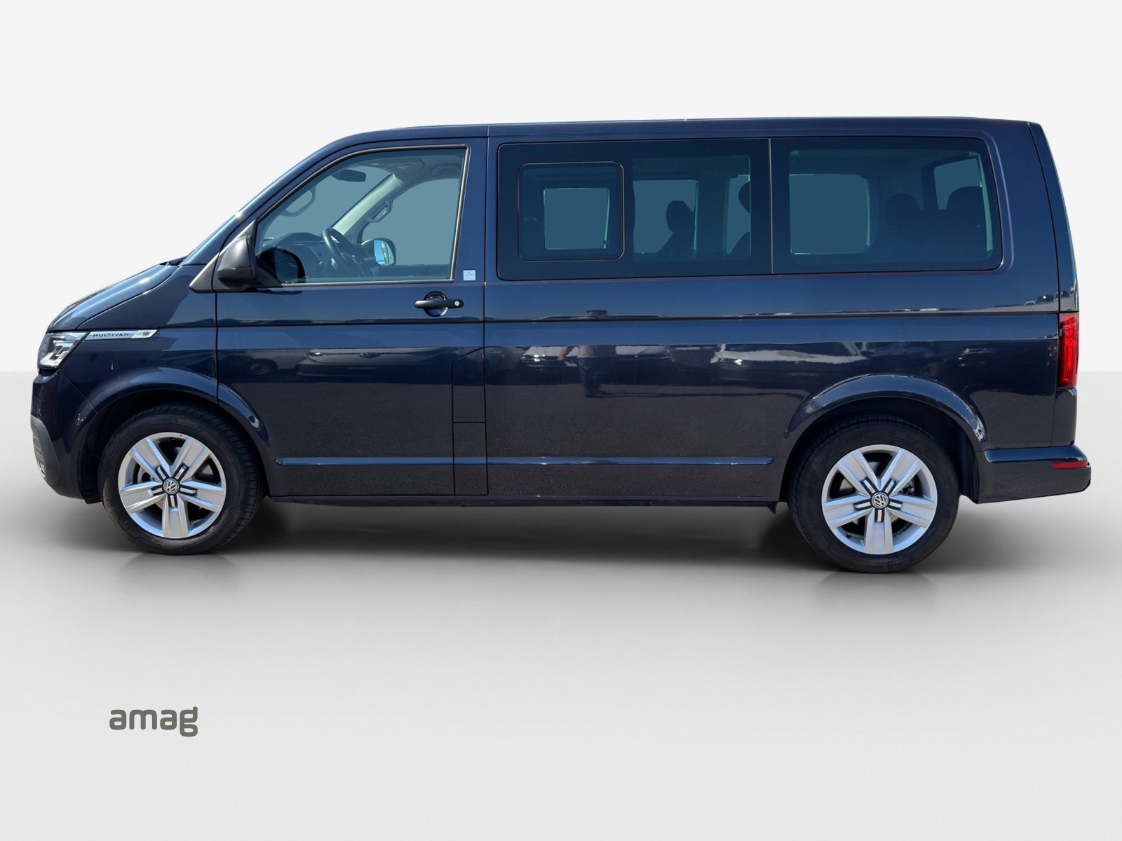 VW Multivan 6.1 Trendline Liberty, Diesel, Occasion / Utilisé, Automatique - 2