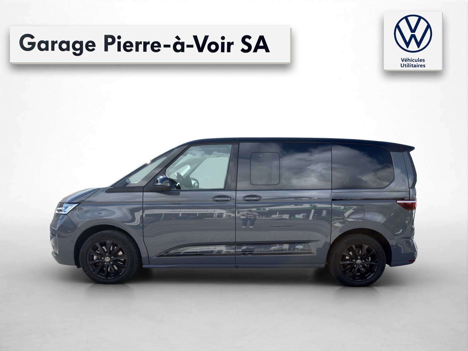 VW Multivan 1.4 eHybrid Life Edition DSG, Plug-in-Hybrid Petrol/Electric, Second hand / Used, Automatic - 2