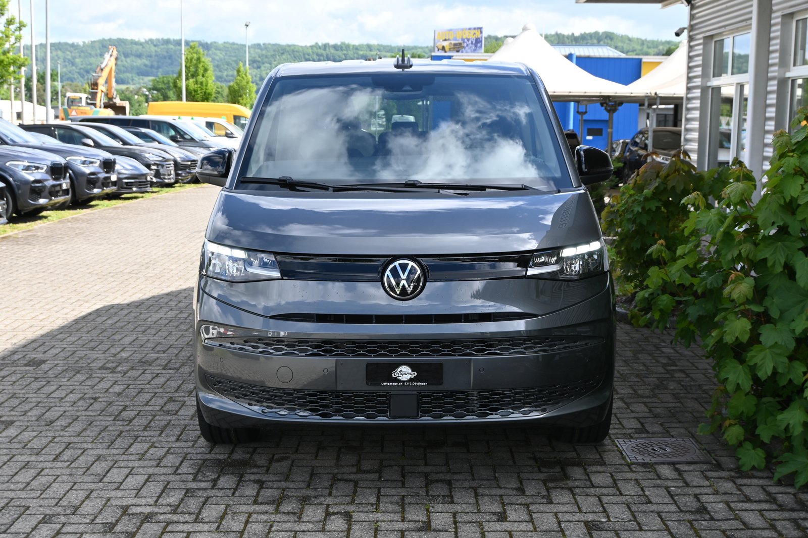 VW Multivan 2.0 TDI DSG Lang 7-Plätzer + AHK 2000kg + Stand, Diesel, Occasion / Gebraucht, Automatik - 3