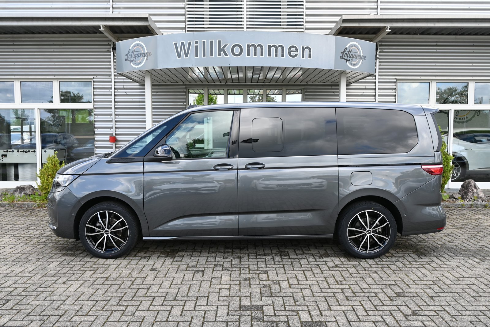 VW Multivan 2.0 TDI DSG Lang 7-Plätzer + AHK 2000kg + Stand, Diesel, Occasion / Gebraucht, Automatik - 5