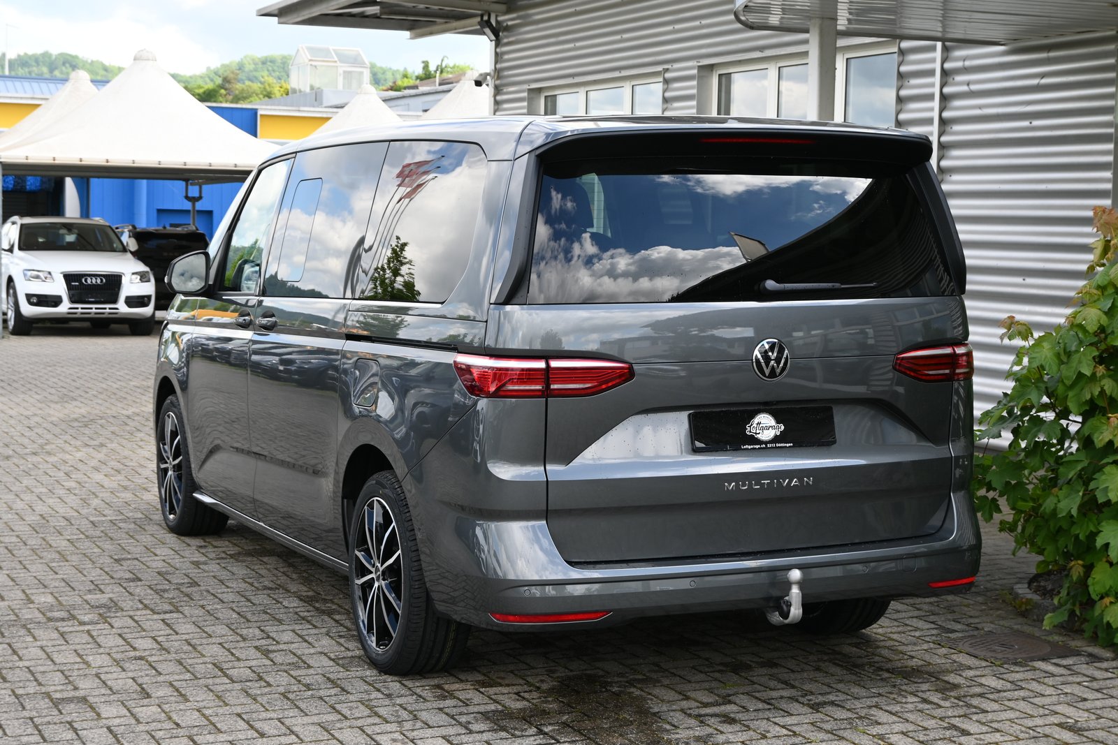 VW Multivan 2.0 TDI DSG Lang 7-Plätzer + AHK 2000kg + Stand, Diesel, Occasion / Gebraucht, Automatik - 7