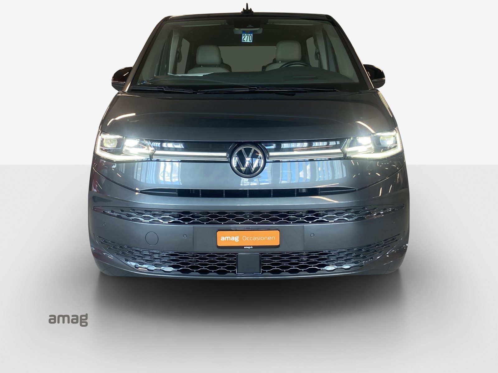 VW New Multivan Style Energetic kurz, Full-Hybrid Petrol/Electric, Second hand / Used, Automatic - 7