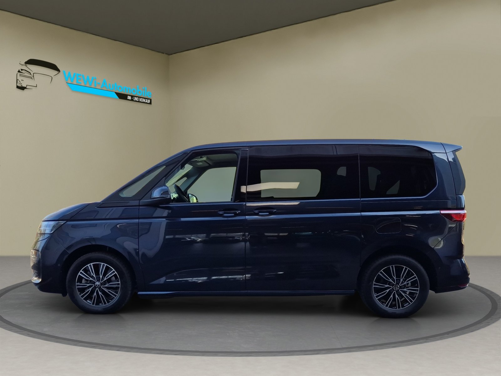VW Multivan 1.5 eHybrid 4Motion DSG, Plug-in-Hybrid Petrol/Electric, Second hand / Used, Automatic - 6