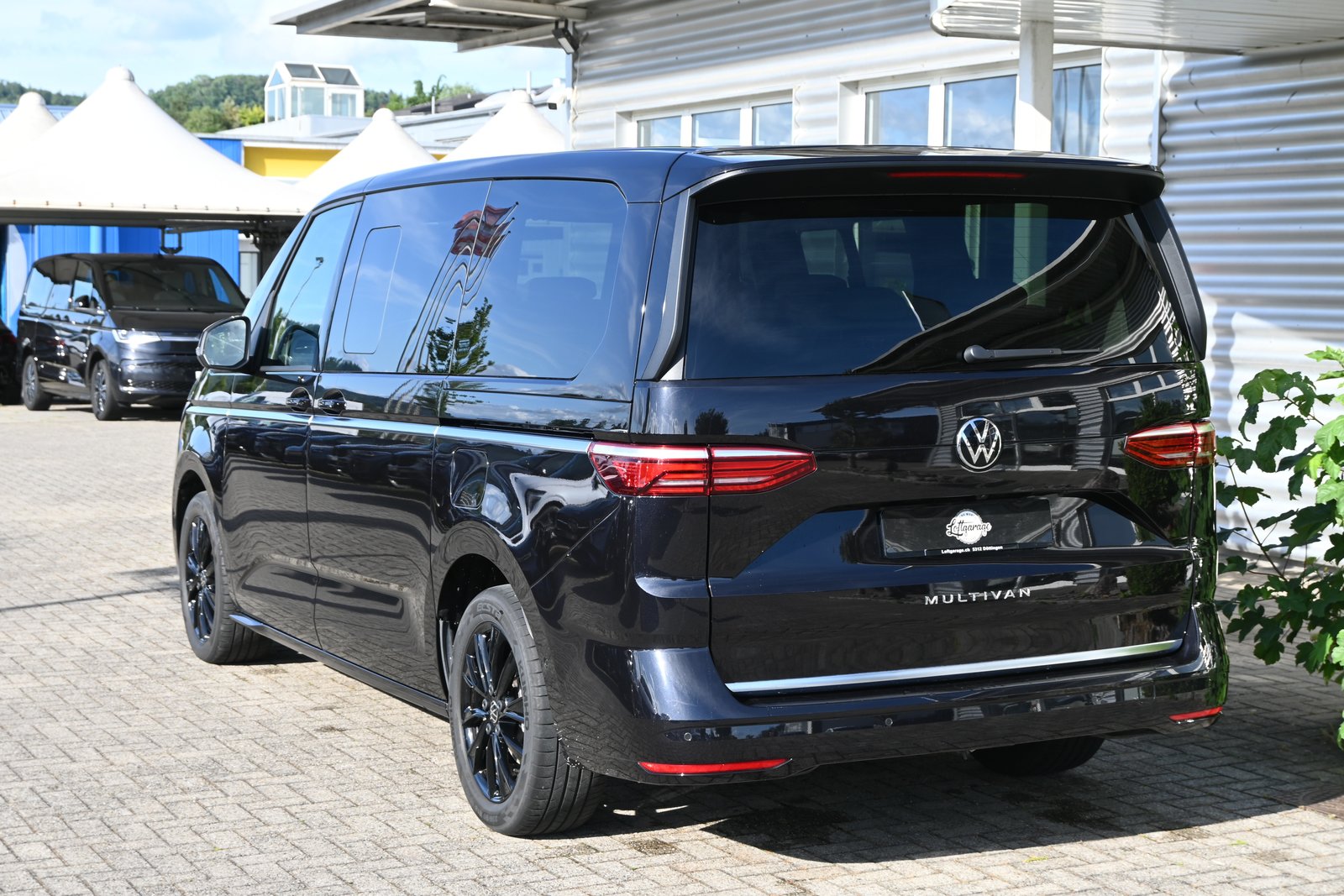 VW Multivan 2.0 TDI Style DSG Lang 7-Plätzer + AHK 2000kg, Diesel, Occasion / Gebraucht, Automatik - 7