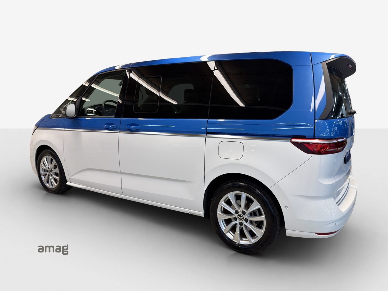 VW New Multivan Style Liberty kurz, Voll-Hybrid Benzin/Elektro, Occasion / Gebraucht, Automatik - 3
