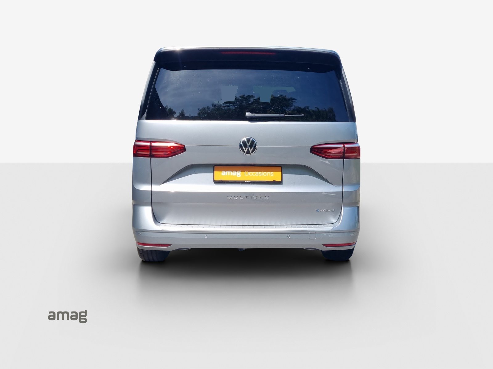 VW New Multivan Liberty kurz, Full-Hybrid Petrol/Electric, Second hand / Used, Automatic - 5