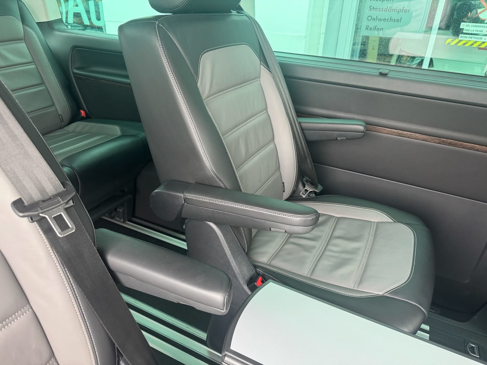 VW Multivan 6.1 Highline, Diesel, Occasion / Utilisé, Automatique - 5