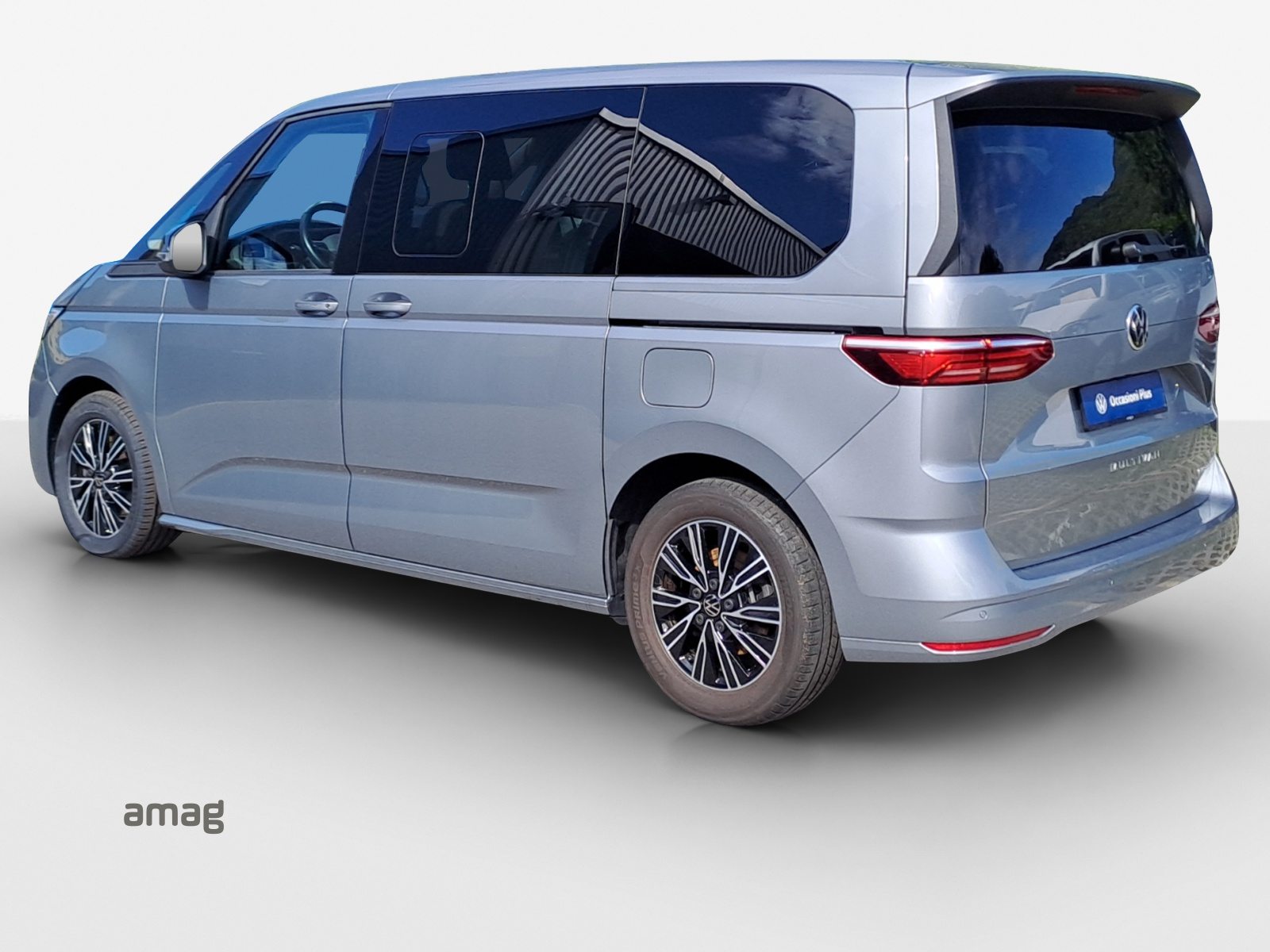VW New Multivan kurz, Voll-Hybrid Benzin/Elektro, Occasion / Gebraucht, Automatik - 3
