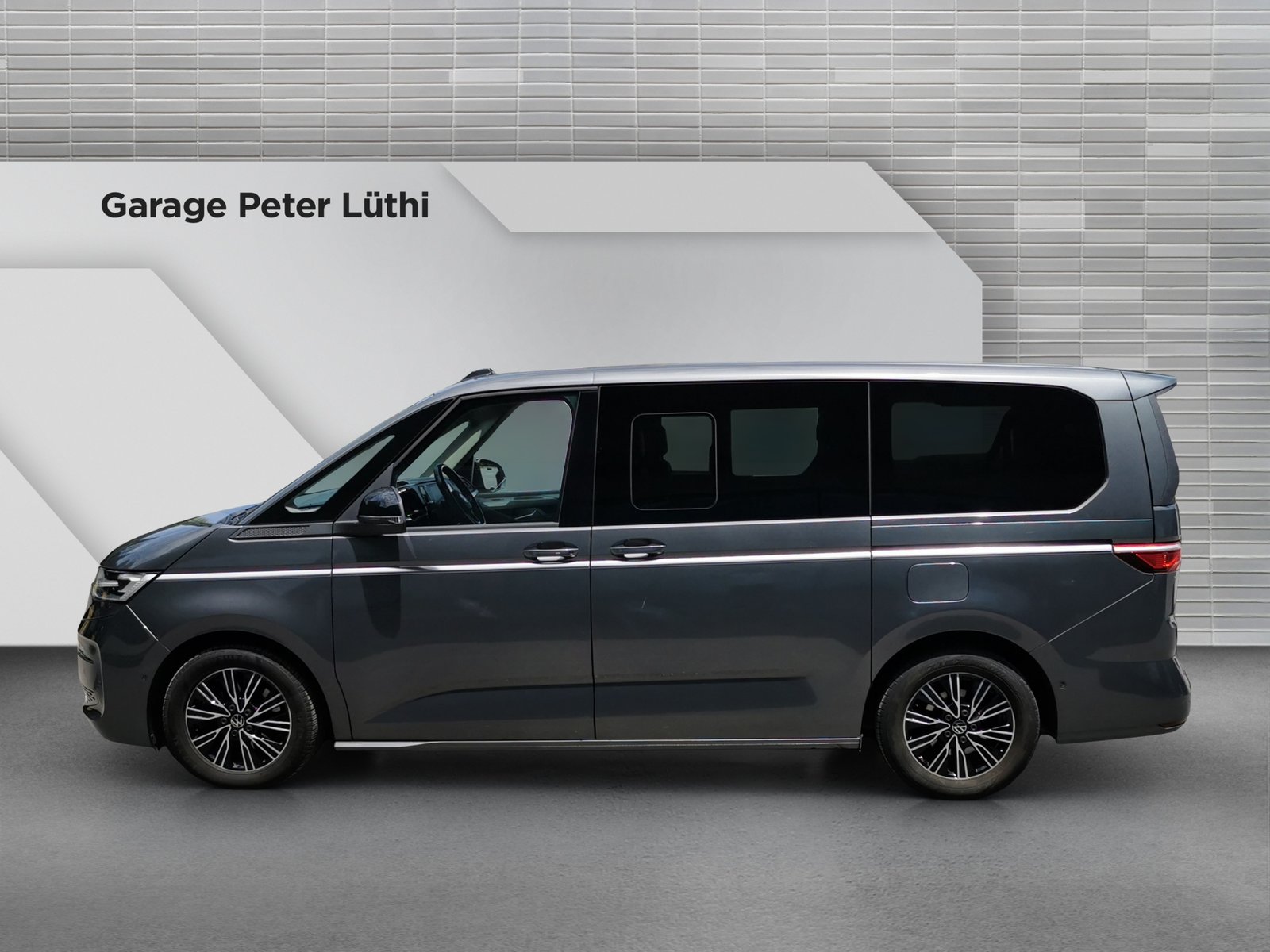 VW Multivan 1.4 eHybrid Style DSG, Plug-in-Hybrid Benzina/Elettrica, Occasioni / Usate, Automatico - 2