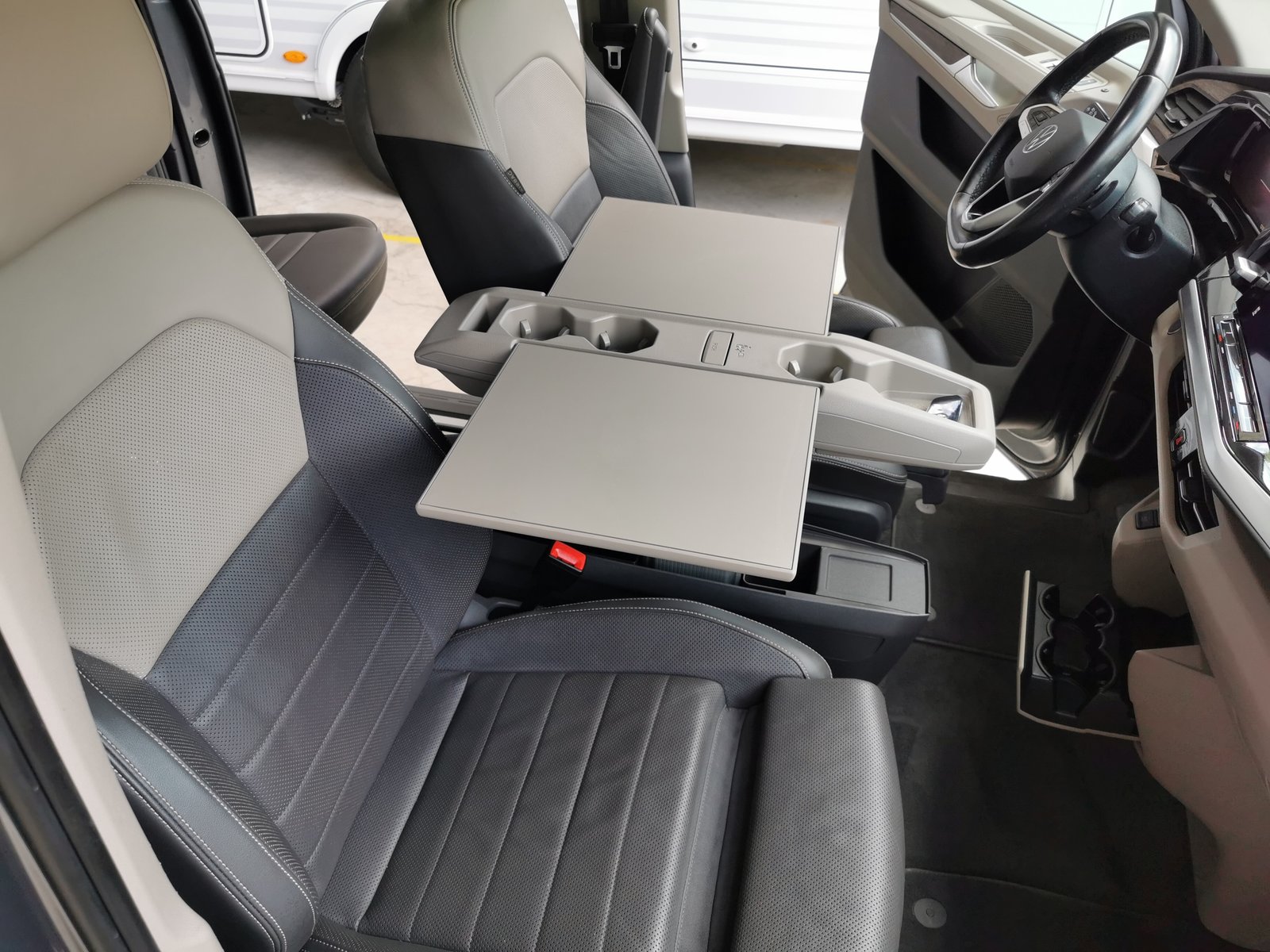 VW Multivan 1.4 eHybrid Style DSG, Plug-in-Hybrid Benzina/Elettrica, Occasioni / Usate, Automatico - 7