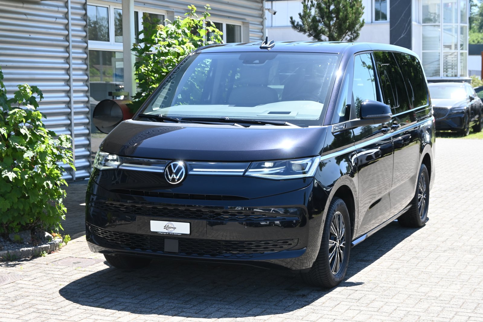 VW Multivan 2.0 TDI Style DSG Lang + AHK 2000KG + Top-Aussta, Diesel, Occasioni / Usate, Automatico - 2