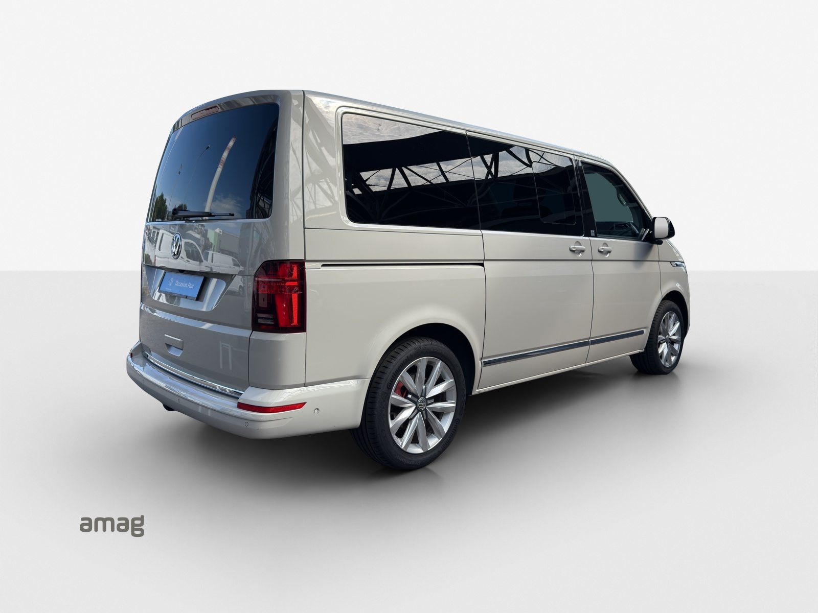 VW Multivan 6.1 Highline Liberty, Diesel, Occasion / Utilisé, Automatique - 5