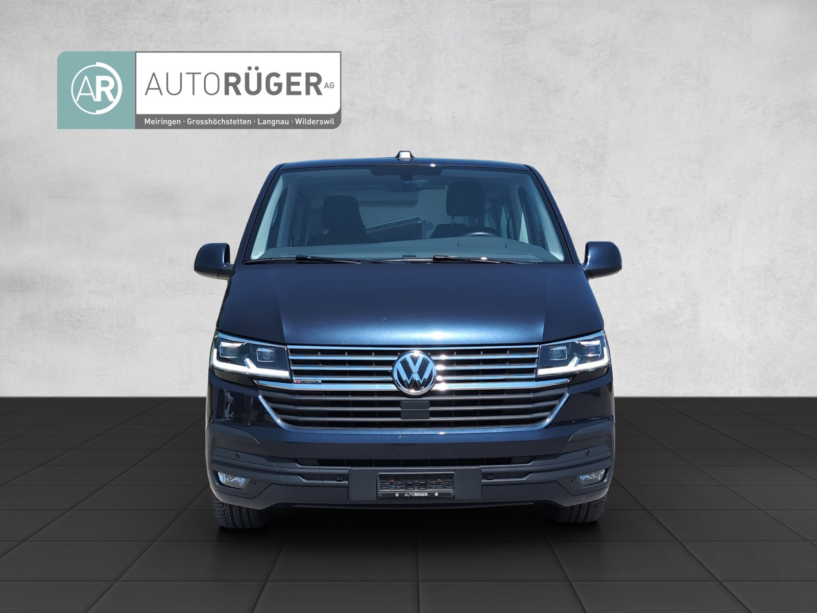VW Multivan 6.1 Family 4x4, Diesel, Occasioni / Usate, Automatico - 2