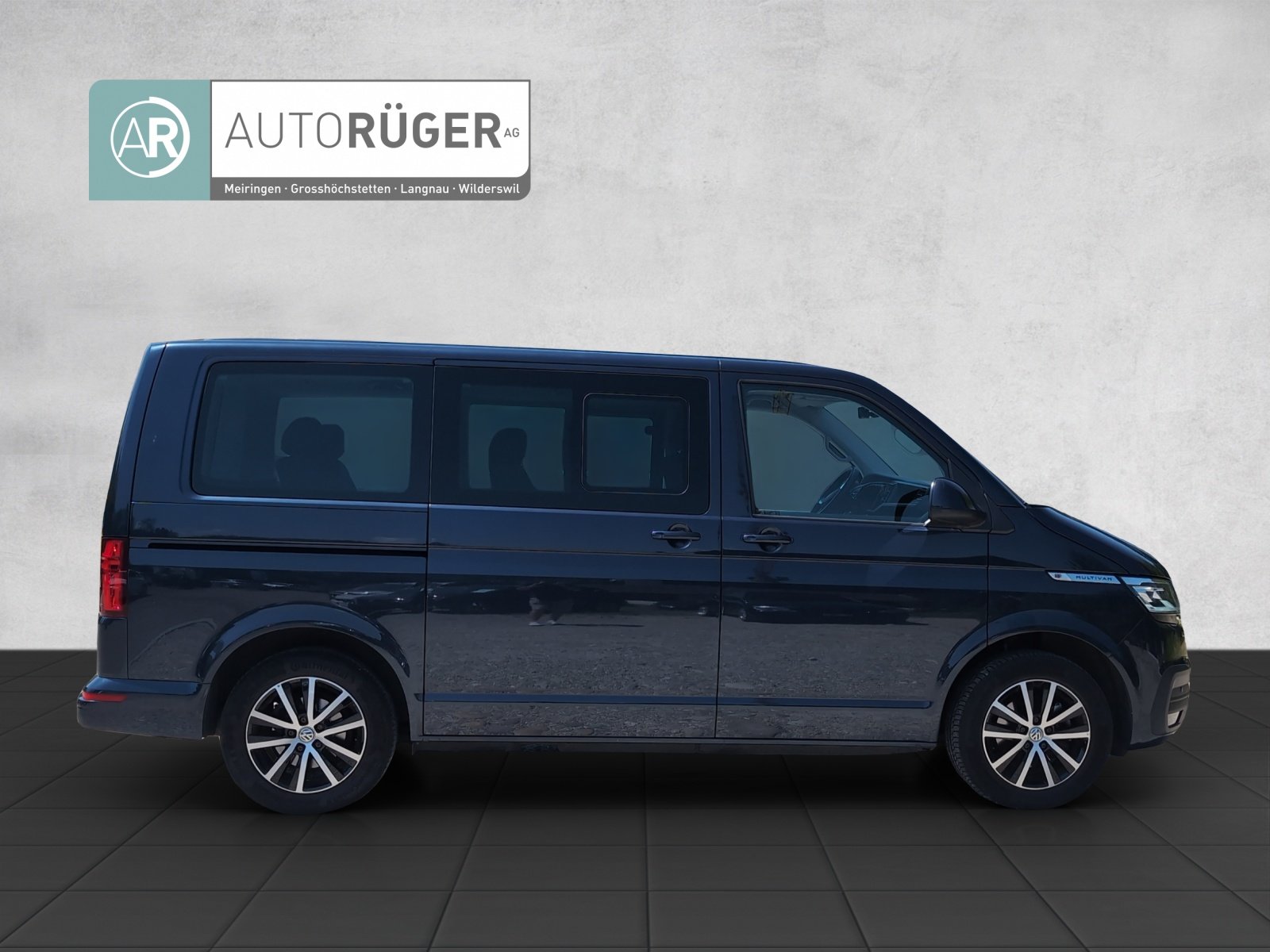 VW Multivan 6.1 Family 4x4, Diesel, Occasioni / Usate, Automatico - 7