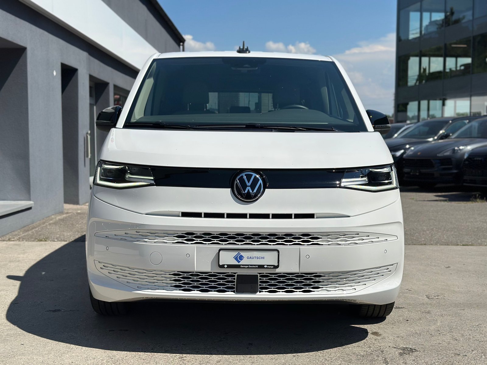 VW Multivan 1.5 eHybrid Style 4Motion DSG, Plug-in-Hybrid Benzina/Elettrica, Occasioni / Usate, Automatico - 2