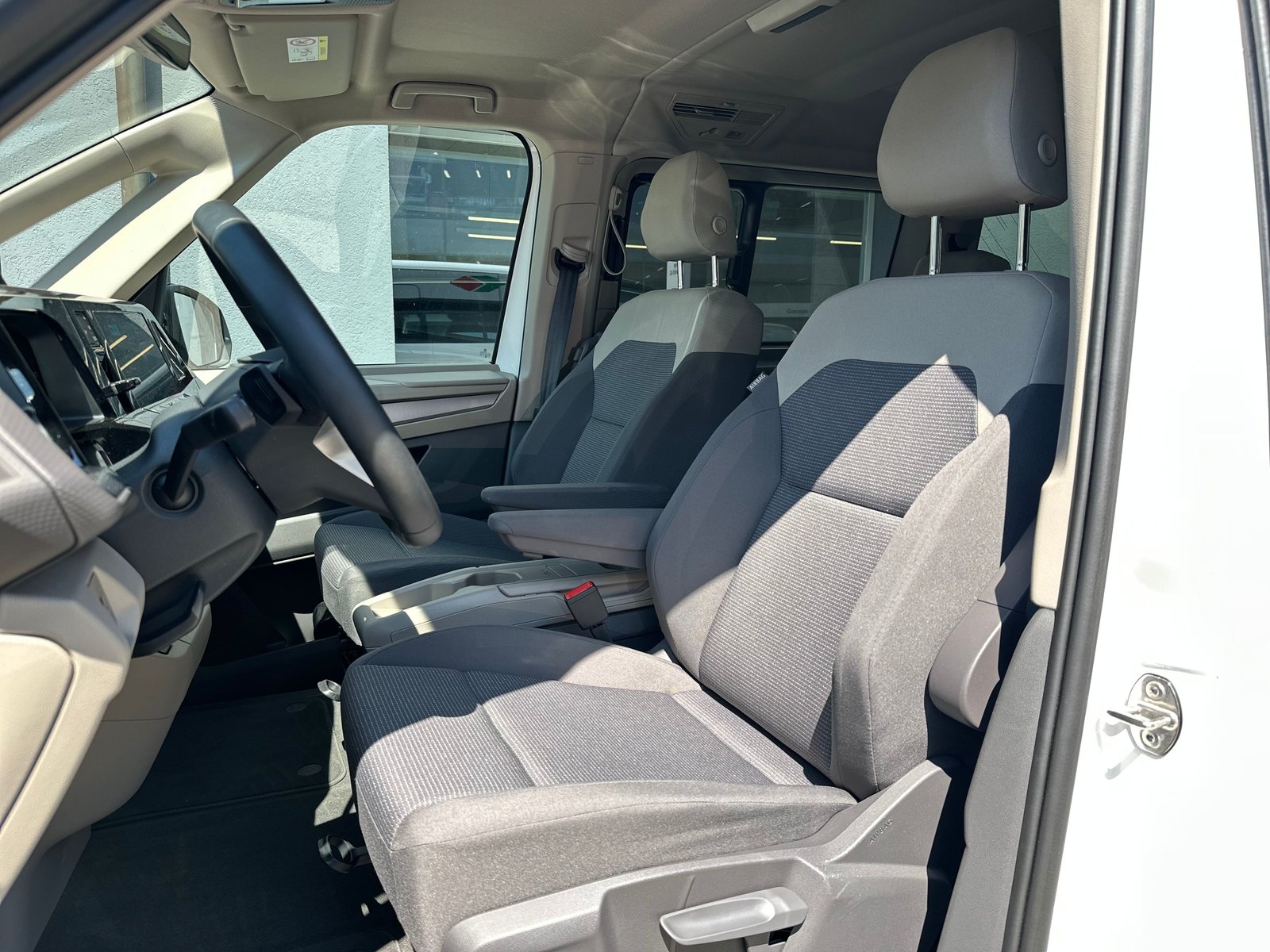 VW Multivan 1.5 eHybrid Style 4Motion DSG, Plug-in-Hybrid Benzina/Elettrica, Occasioni / Usate, Automatico - 5