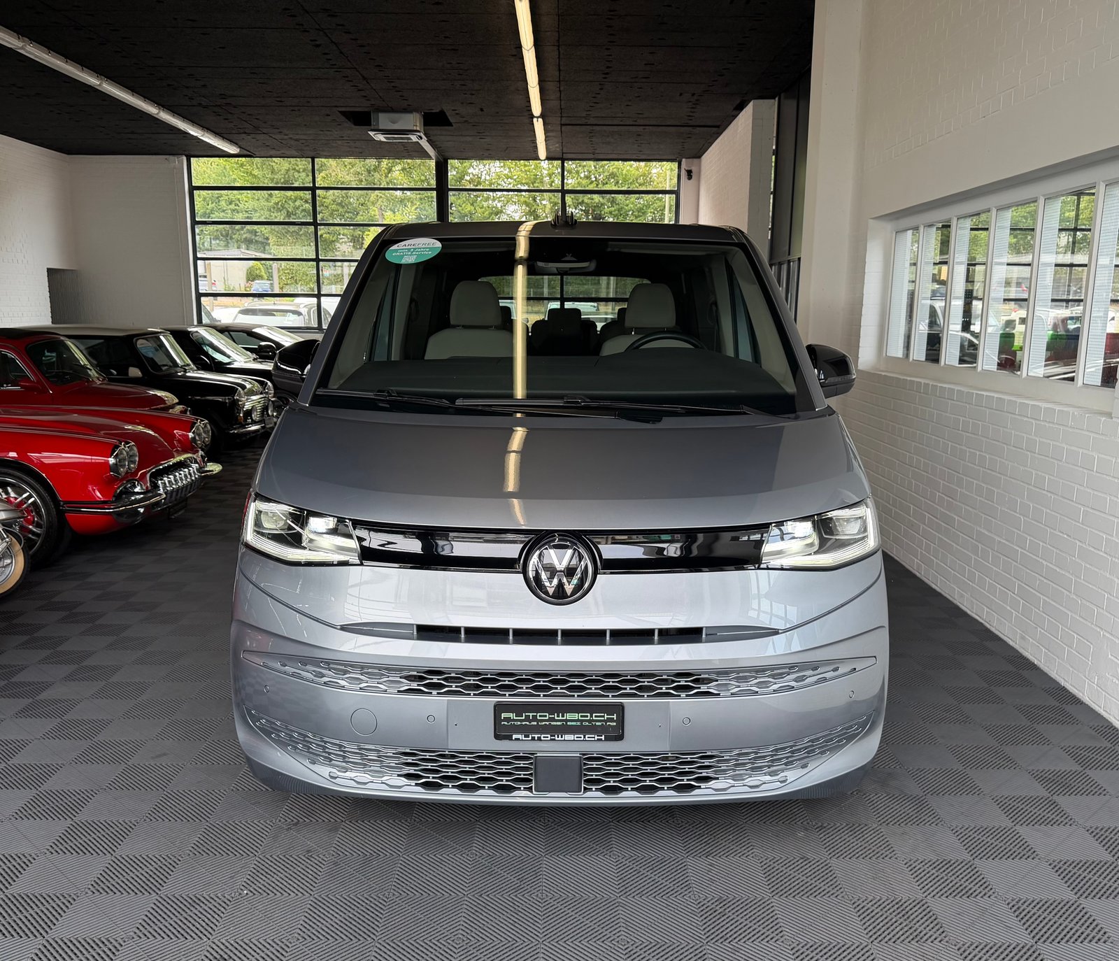 VW Multivan 2.0 TSI 204 PS DSG * STANDHEIZUNG * 7 SITZE *, Benzin, Occasion / Gebraucht, Automatik - 7