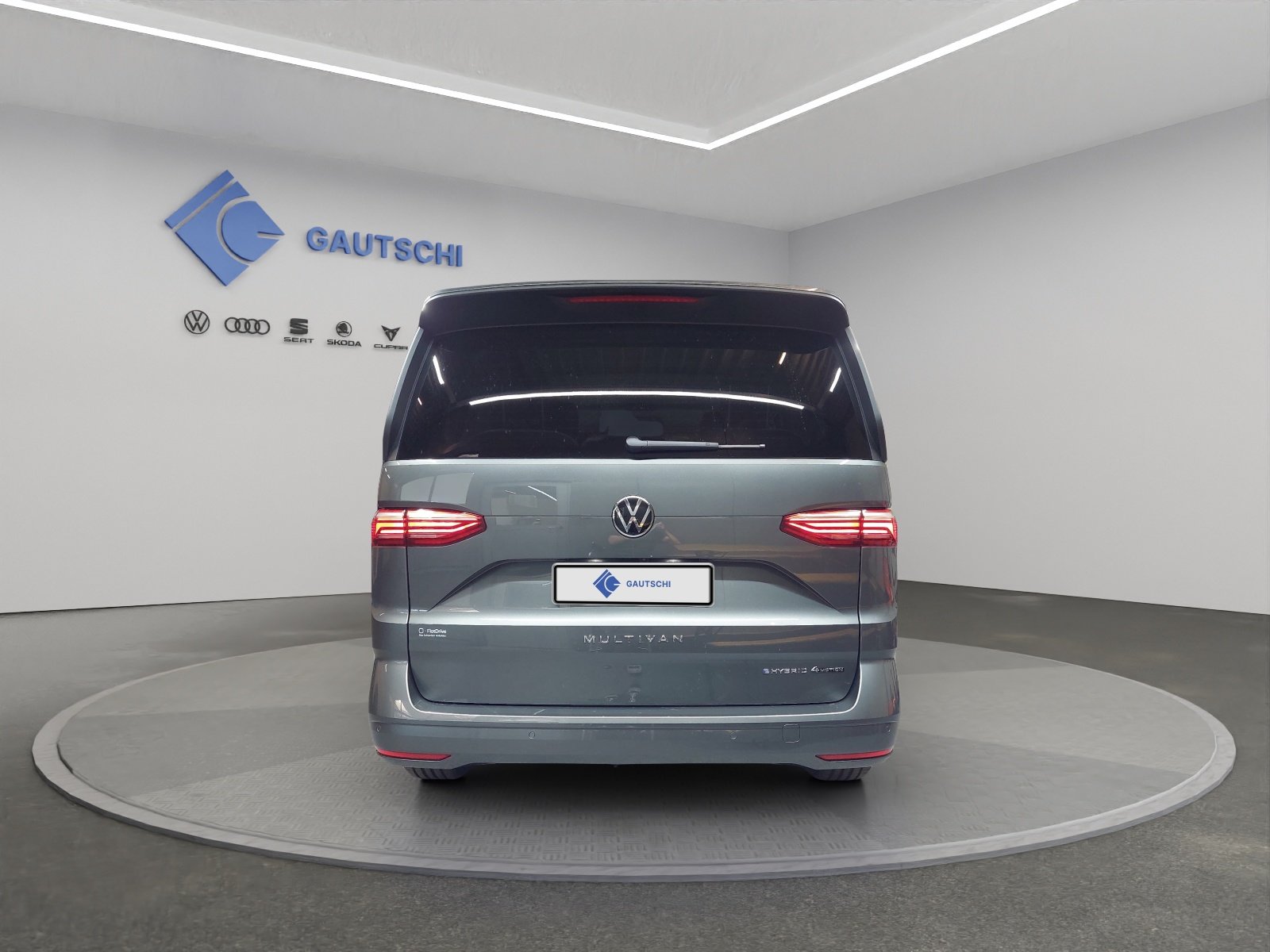 VW Multivan 1.5 eHybrid Style 4Motion DSG, Plug-in-Hybrid Benzin/Elektro, Occasion / Gebraucht, Automatik - 4