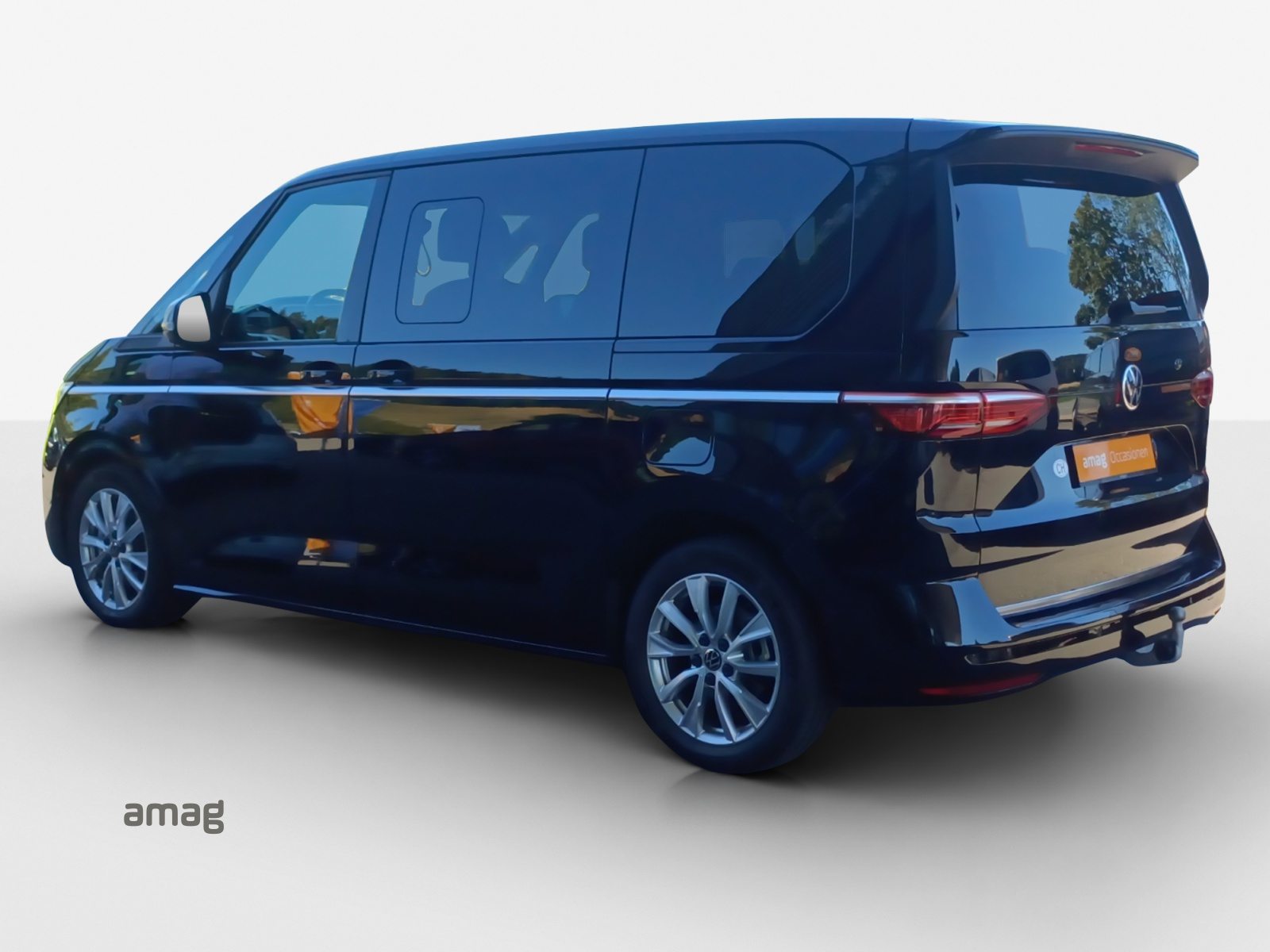 VW New Multivan Style Liberty kurz, Voll-Hybrid Benzin/Elektro, Occasion / Gebraucht, Automatik - 3