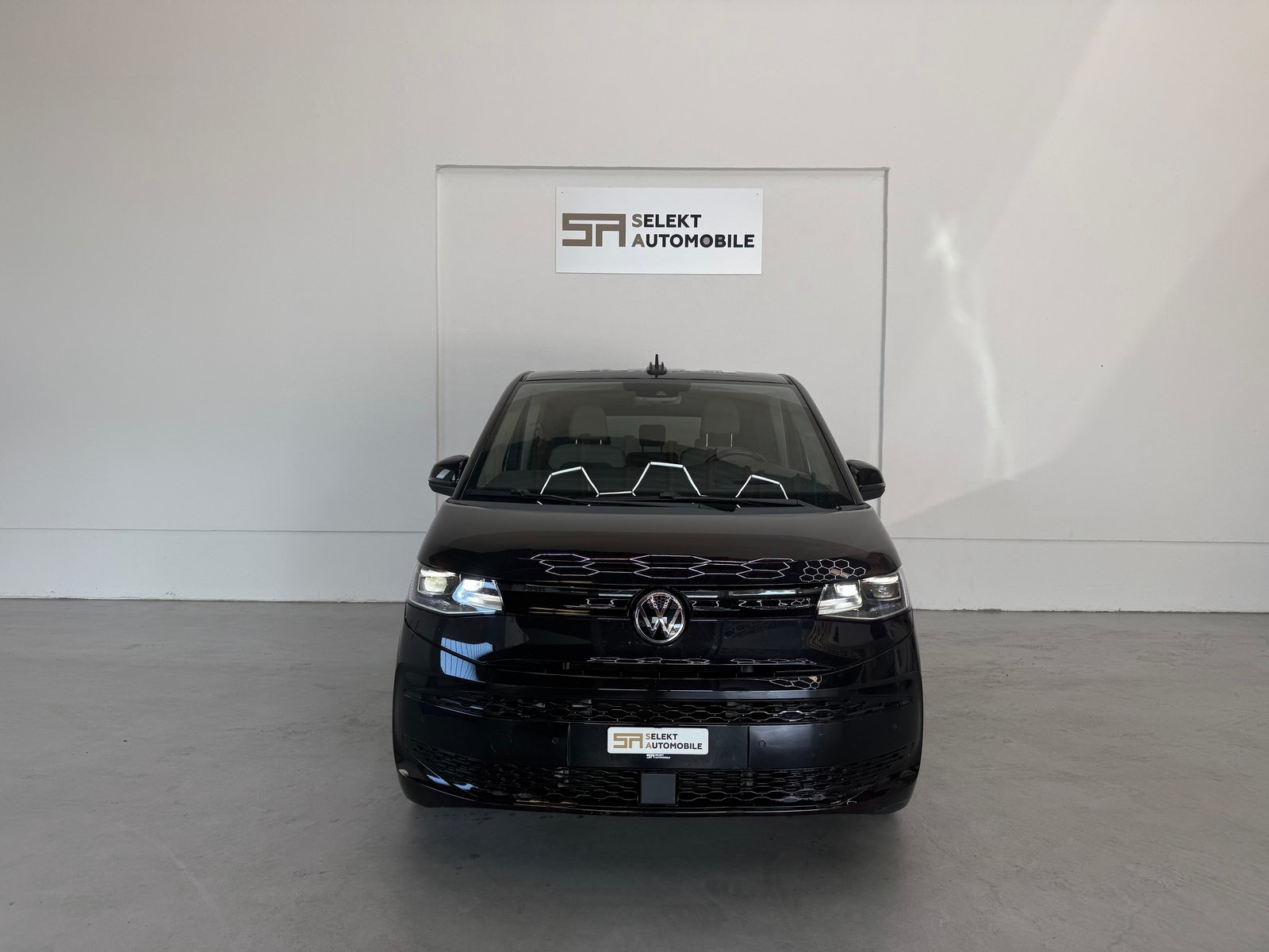 VW Multivan 2.0 TSI Liberty DSG 7-Sitzer, Benzin, Occasion / Gebraucht, Automatik - 3