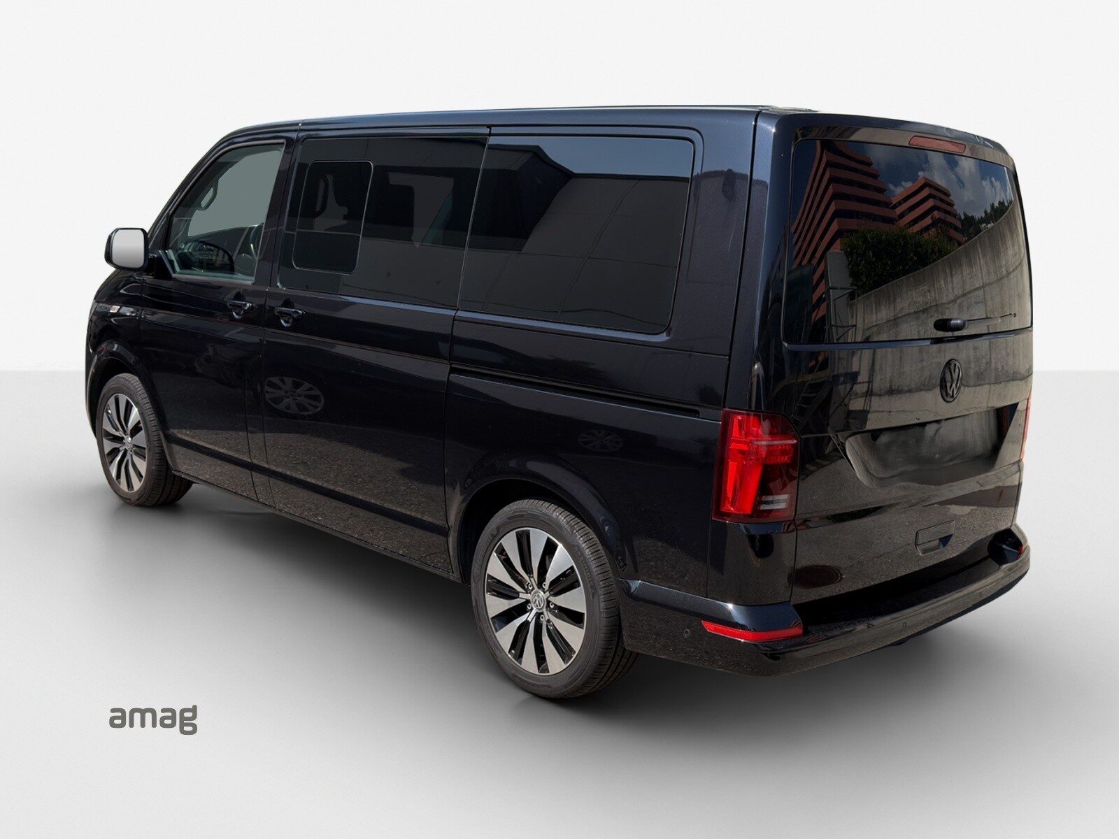 VW Multivan 6.1 Highline Liberty, Diesel, Occasion / Gebraucht, Automatik - 3