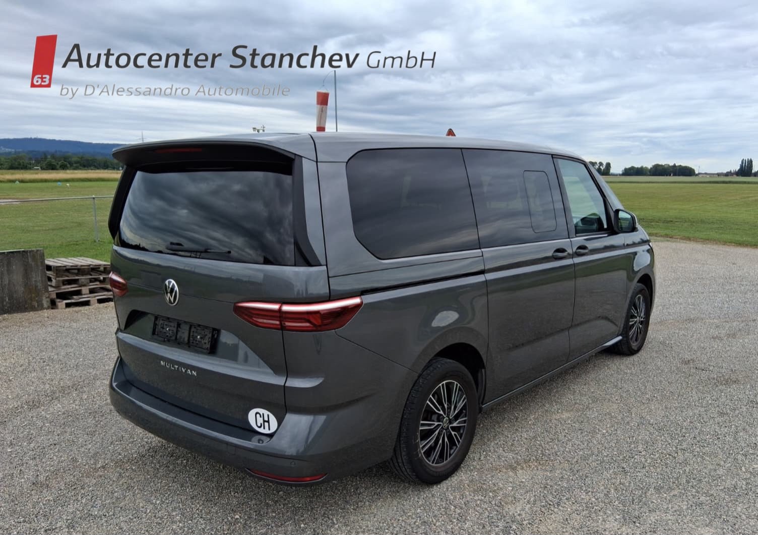 VW Multivan 1.5 TSI Liberty DSG Lang, Benzina, Occasioni / Usate, Automatico - 5