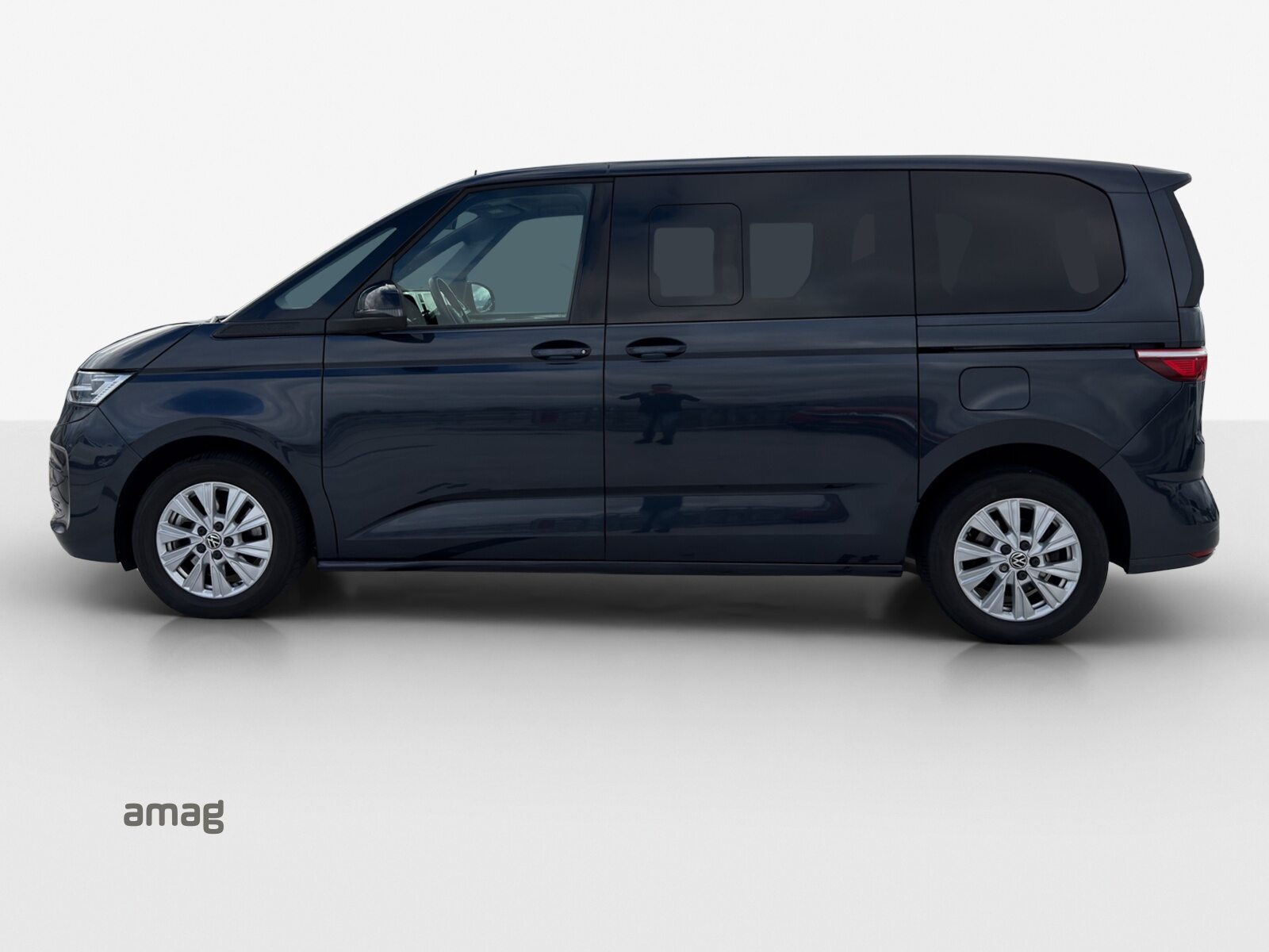 VW New Multivan Liberty kurz, Voll-Hybrid Benzin/Elektro, Occasion / Gebraucht, Automatik - 2