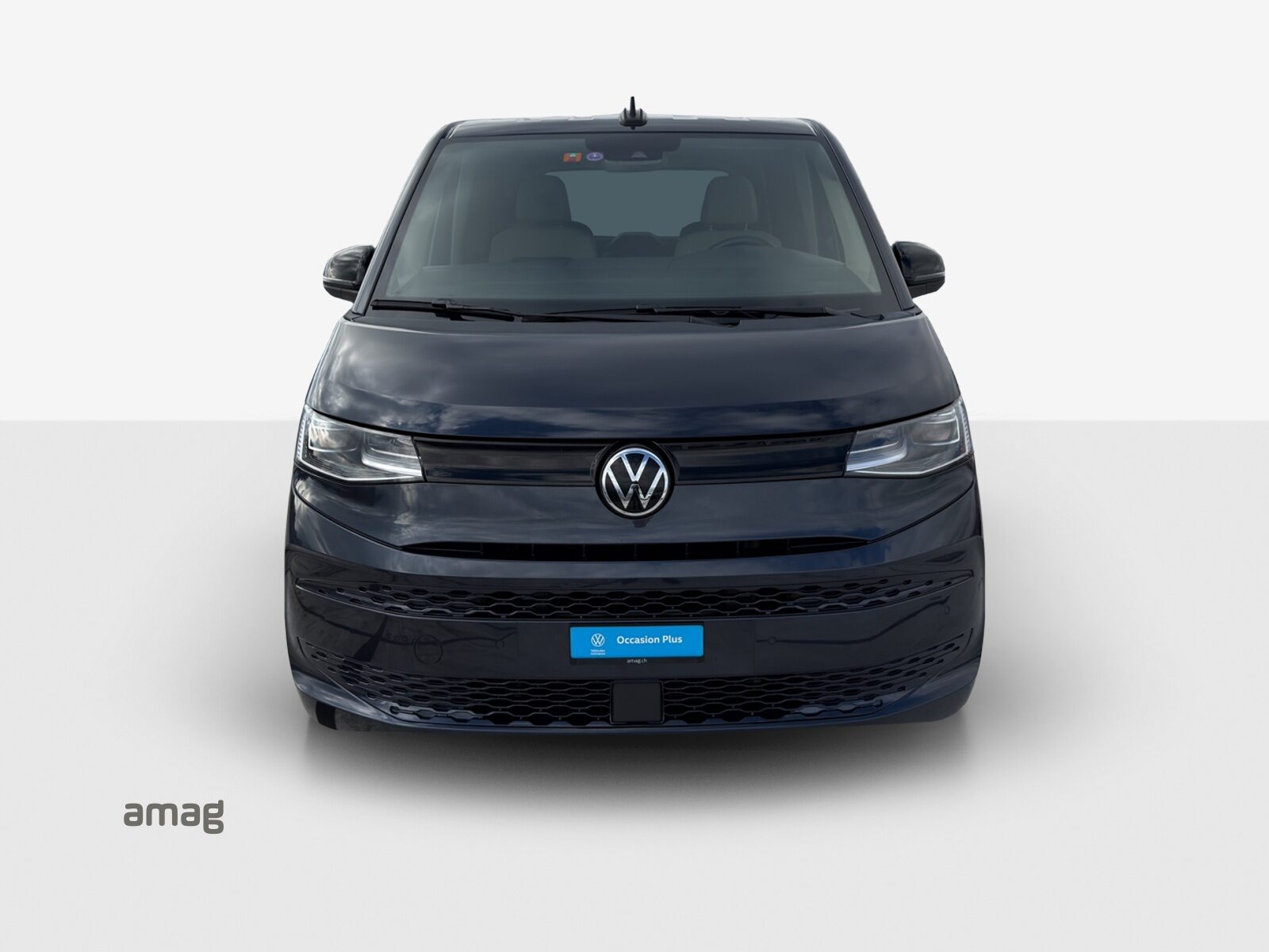 VW New Multivan Liberty kurz, Voll-Hybrid Benzin/Elektro, Occasion / Gebraucht, Automatik - 7