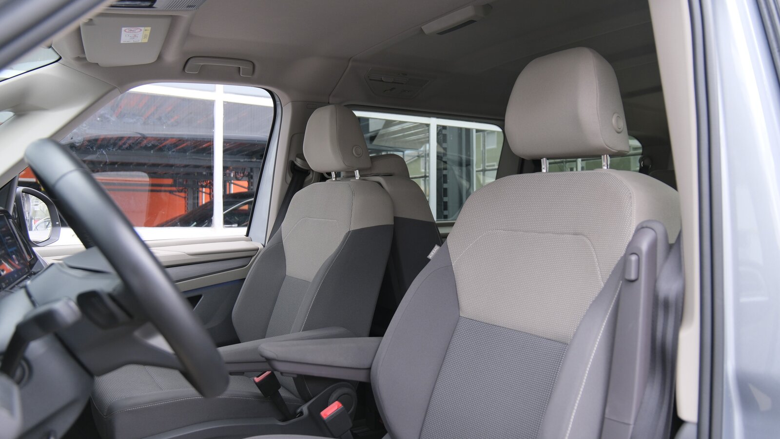 VW Multivan 2.0 TDI Life Edition DSG Lang *vis a vis Sitze *, Diesel, Second hand / Used, Automatic - 5