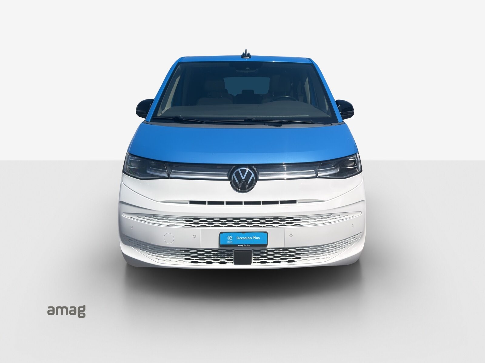 VW New Multivan Style Liberty kurz, Full-Hybrid Petrol/Electric, Second hand / Used, Automatic - 7