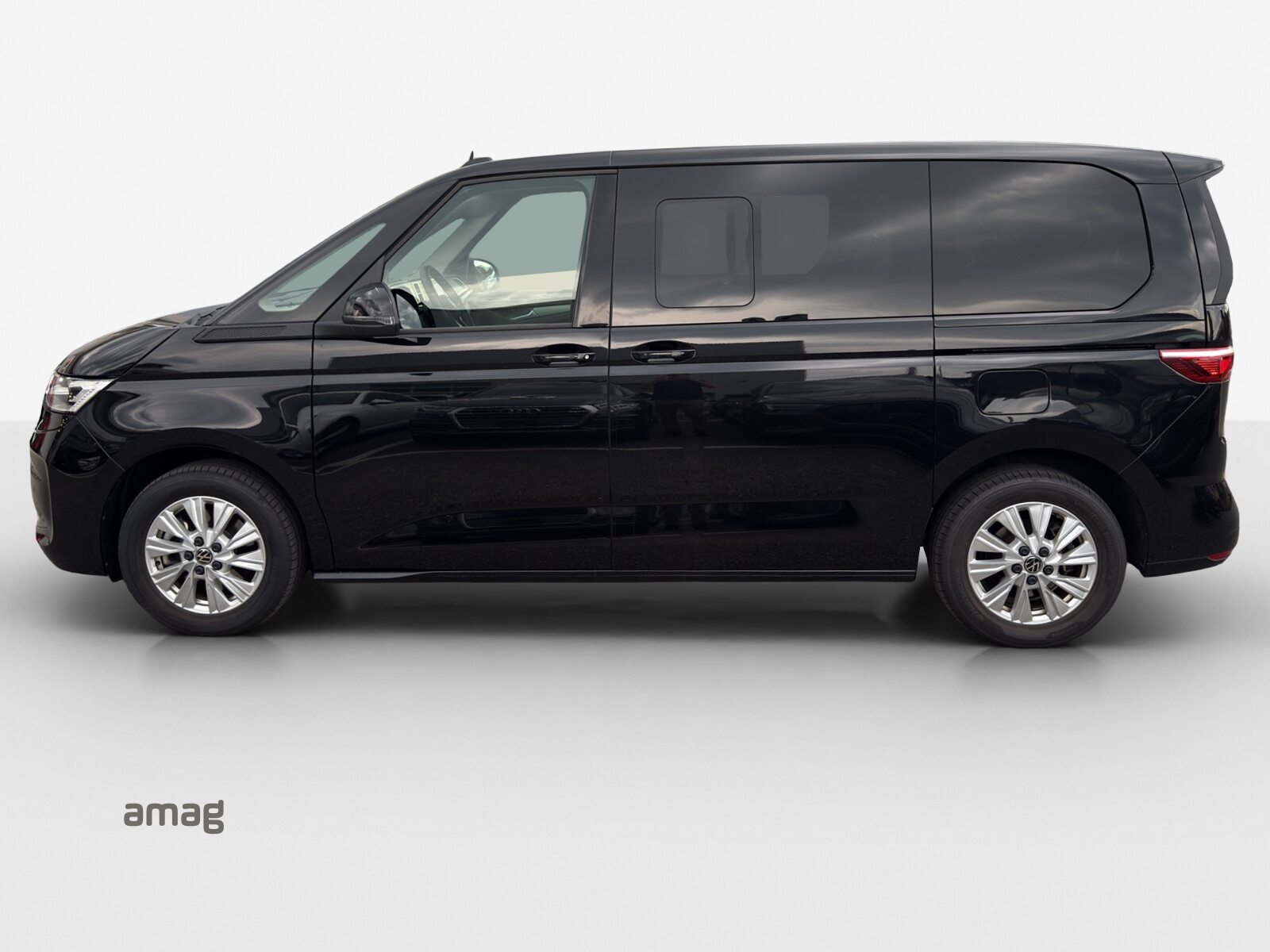 VW New Multivan Liberty kurz, Voll-Hybrid Benzin/Elektro, Occasion / Gebraucht, Automatik - 2