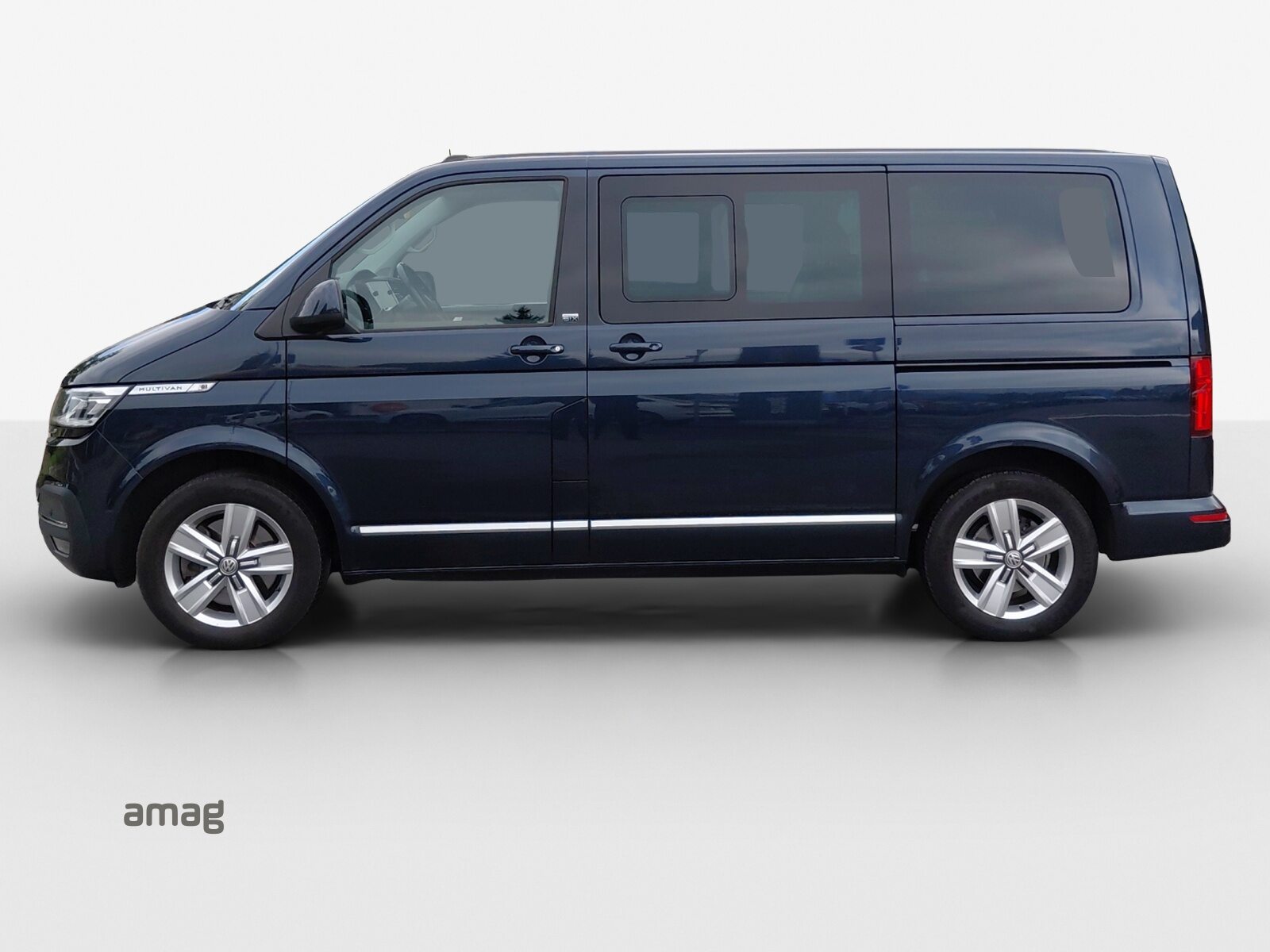 VW Multivan 6.1 Generation SIX, Diesel, Second hand / Used, Automatic - 2