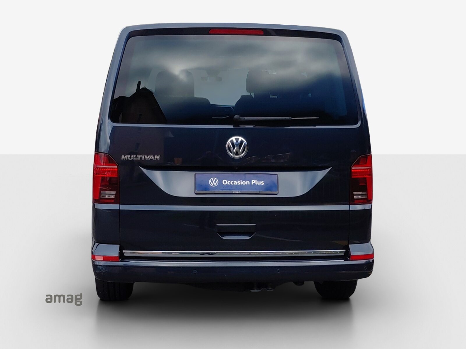 VW Multivan 6.1 Generation SIX, Diesel, Second hand / Used, Automatic - 4