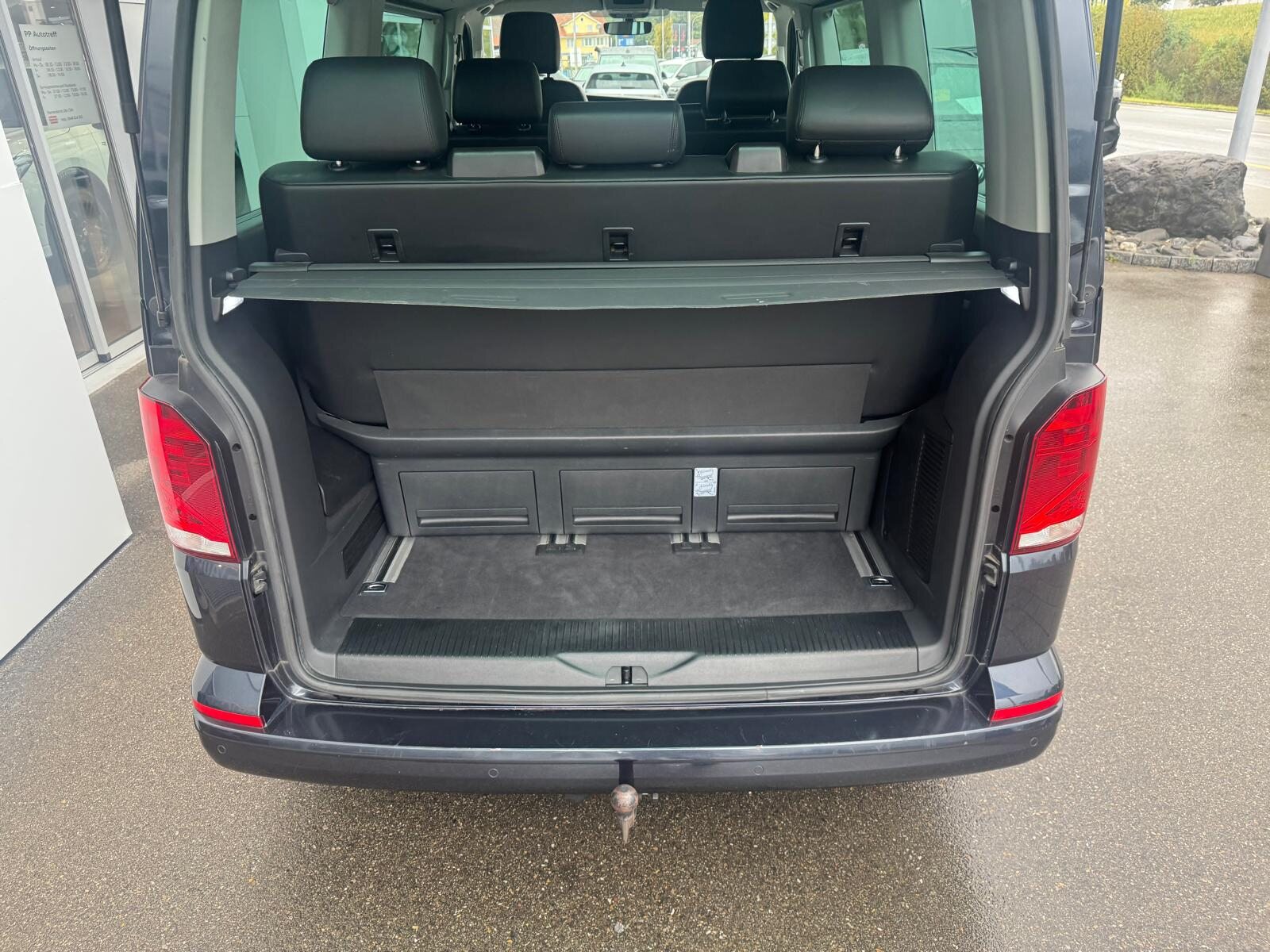 VW Multivan 6.1 Comfortline 2.0 TDI Common Rail EU6 S, Diesel, Occasion / Gebraucht, Automatik - 6