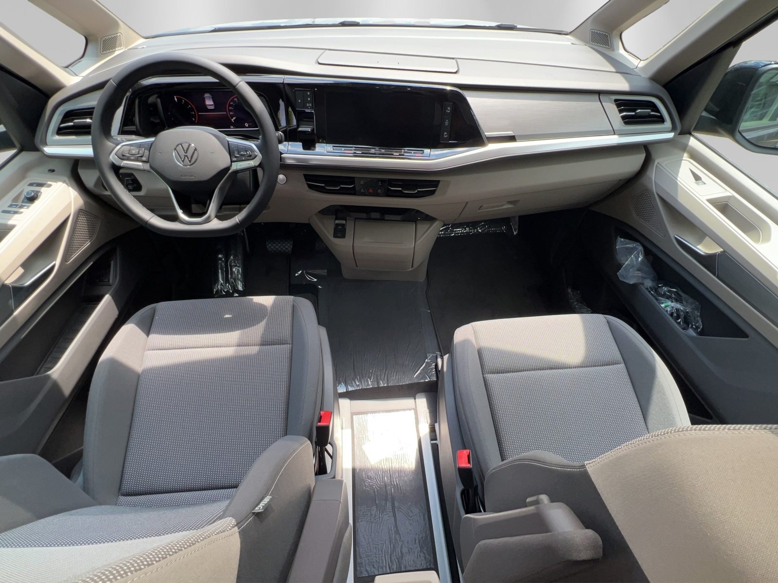 VW Multivan 1.4 eHybrid Life Edition DSG, Hybride Rechargeable Essence/Électricité, Voiture de démonstration, Automatique - 5