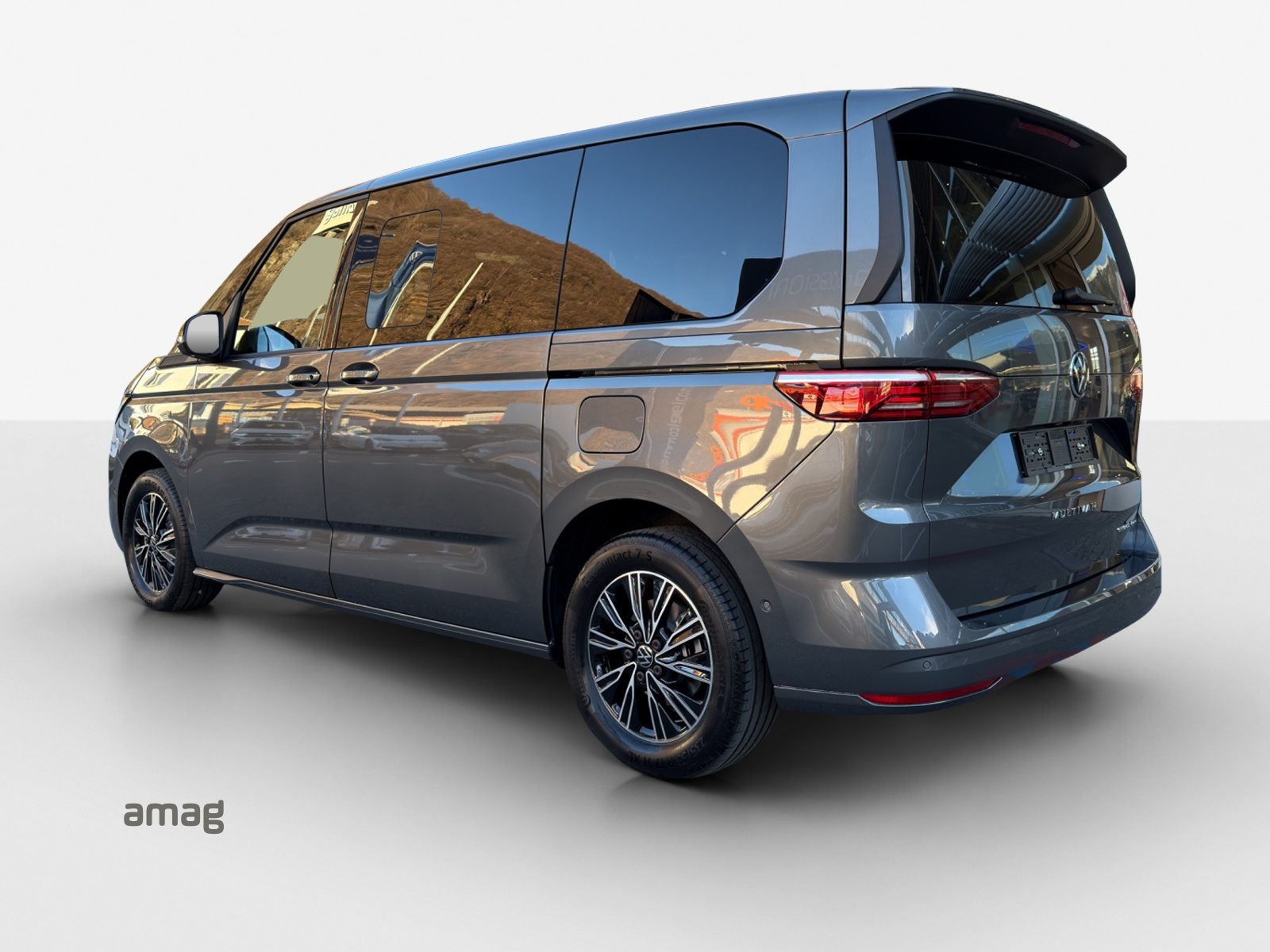 VW Multivan Liberty kurz, Hybride Integrale Benzina/Elettrica, Auto dimostrativa, Automatico - 3