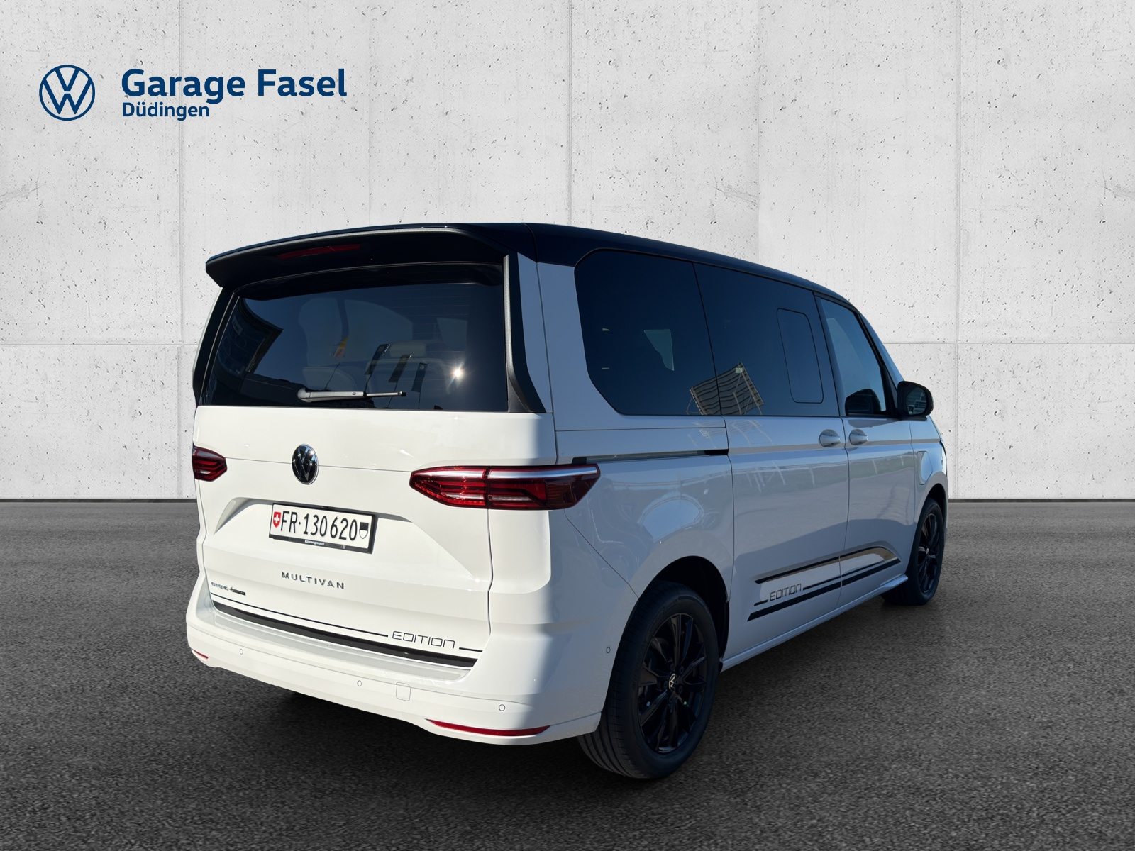 VW Multivan Life Edition kurz, Full-Hybrid Petrol/Electric, Ex-demonstrator, Automatic - 5