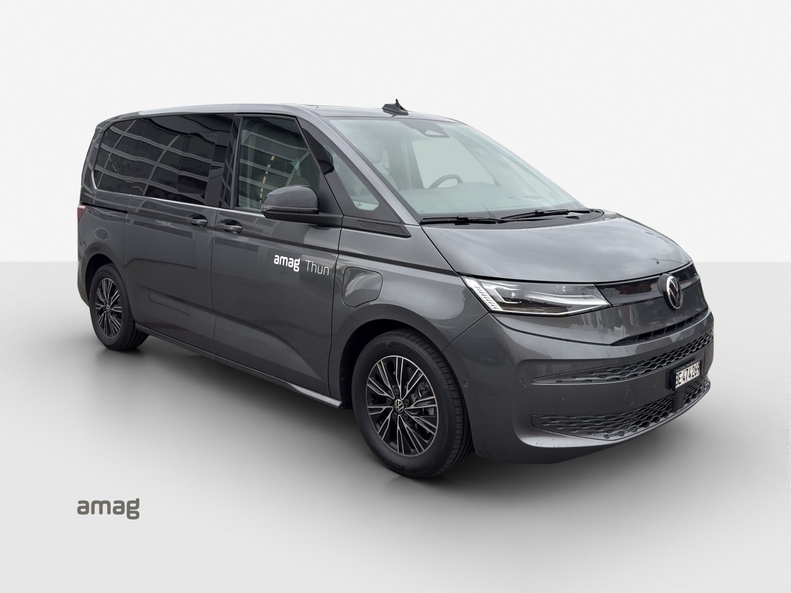 VW Multivan Liberty kurz, Full-Hybrid Petrol/Electric, Ex-demonstrator, Automatic - 6