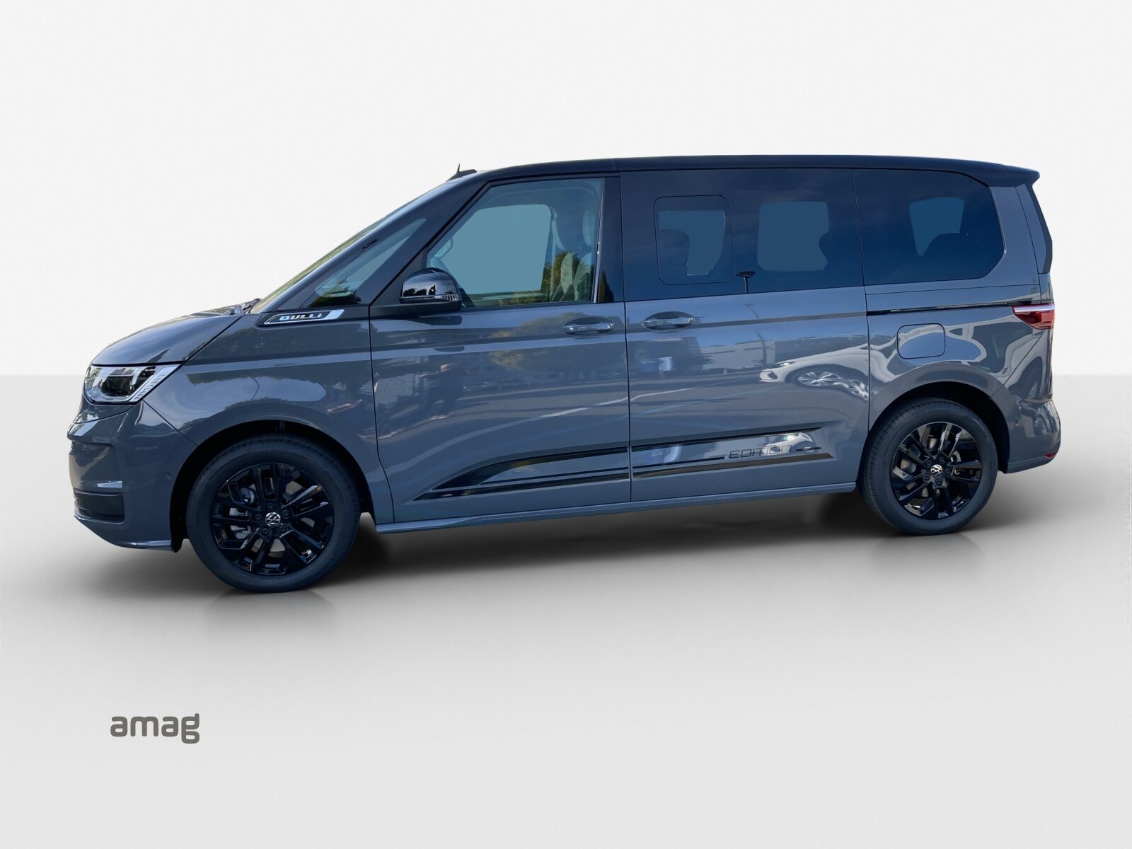 VW Multivan Life Edition kurz, Diesel, Ex-demonstrator, Automatic - 2