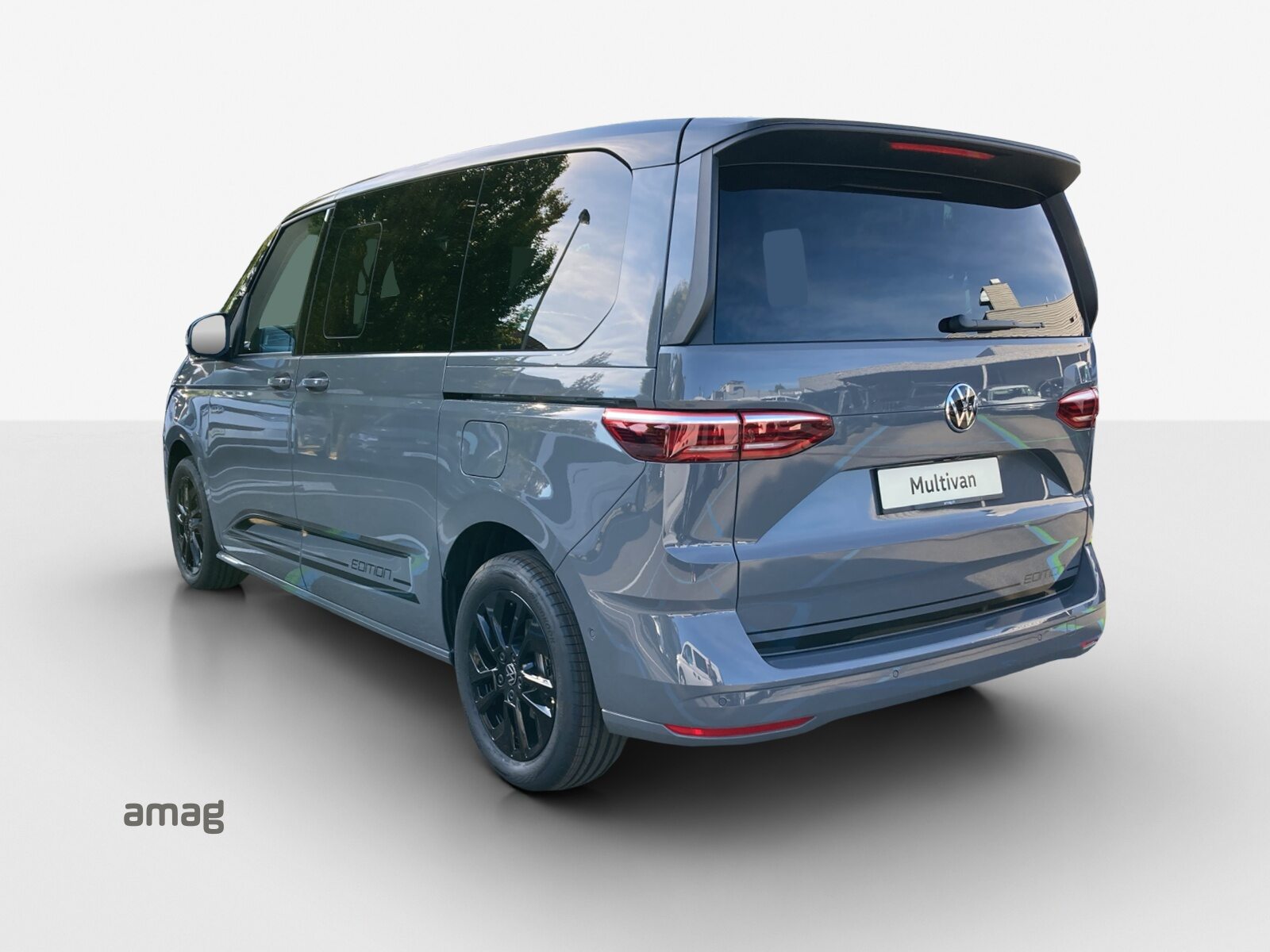 VW Multivan Life Edition kurz, Diesel, Ex-demonstrator, Automatic - 3