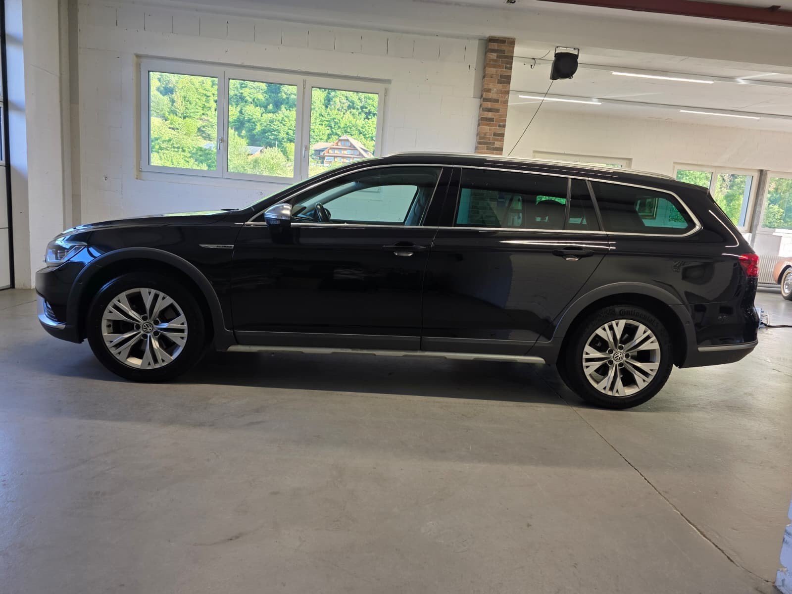 VW Passat Alltrack 2.0 TDI BMT 4Motion DSG, Diesel, Second hand / Used, Automatic - 3