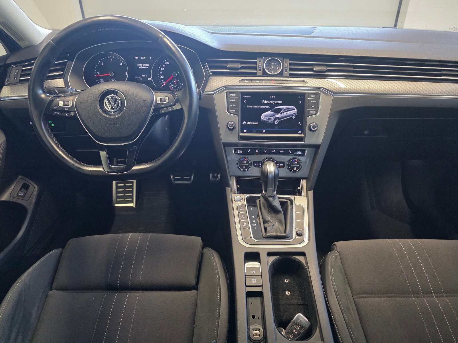 VW Passat Alltrack 2.0 TDI BMT 4Motion DSG, Diesel, Second hand / Used, Automatic - 4