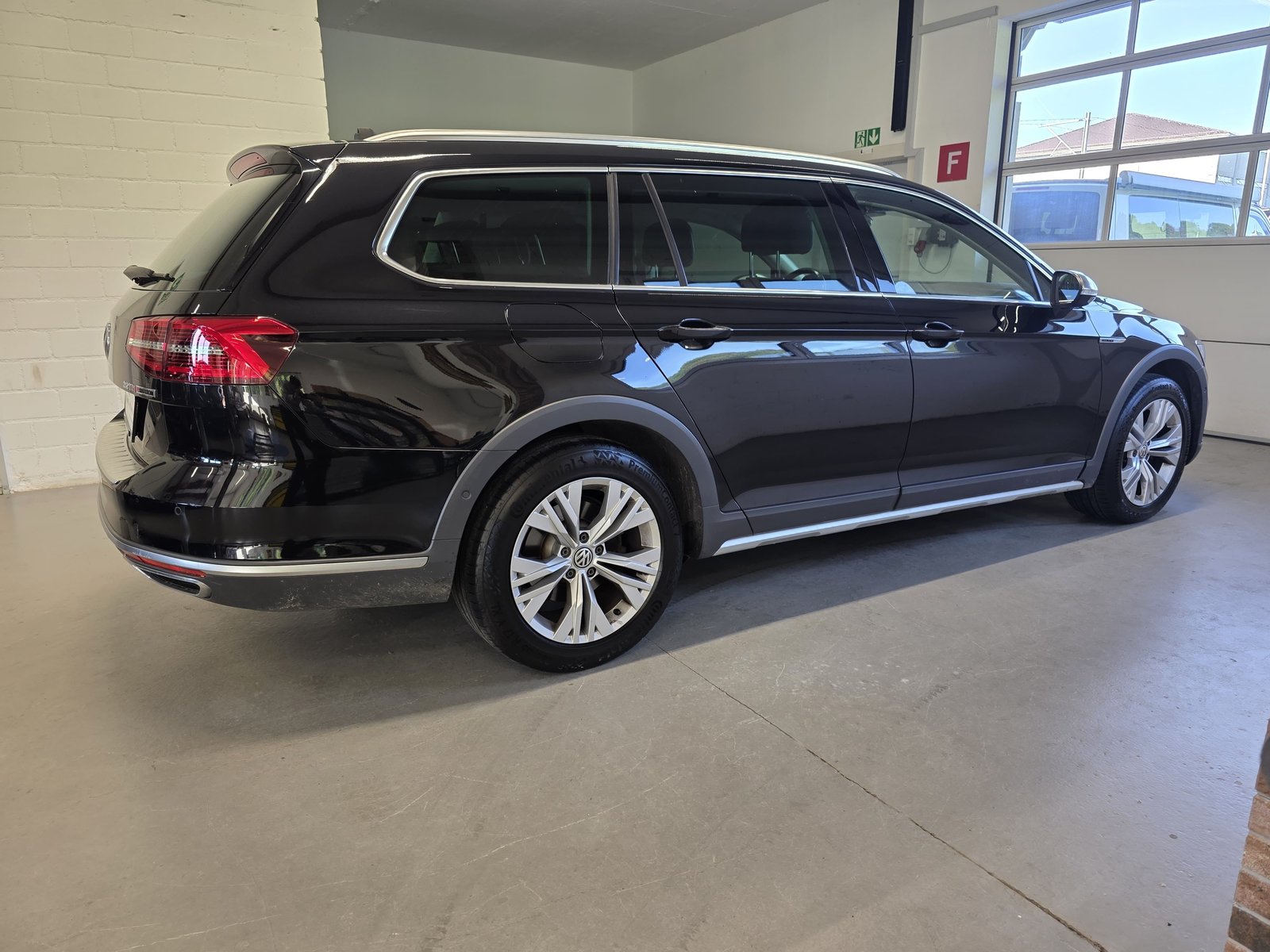 VW Passat Alltrack 2.0 TDI BMT 4Motion DSG, Diesel, Second hand / Used, Automatic - 7