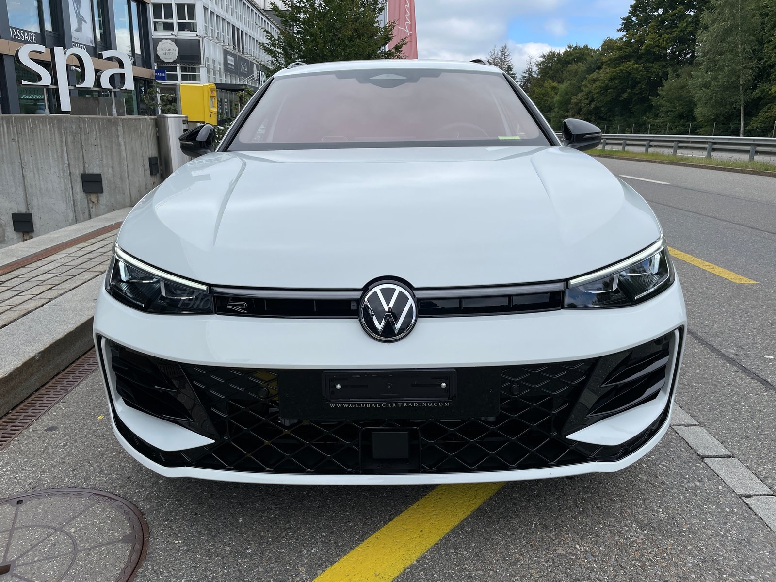 VW Passat SC 1.5 eTSI 150 DSG R-Line inkl. Park Comfort mit, Hybride Leggero Benzina/Elettrica, Auto nuove, Automatico - 2