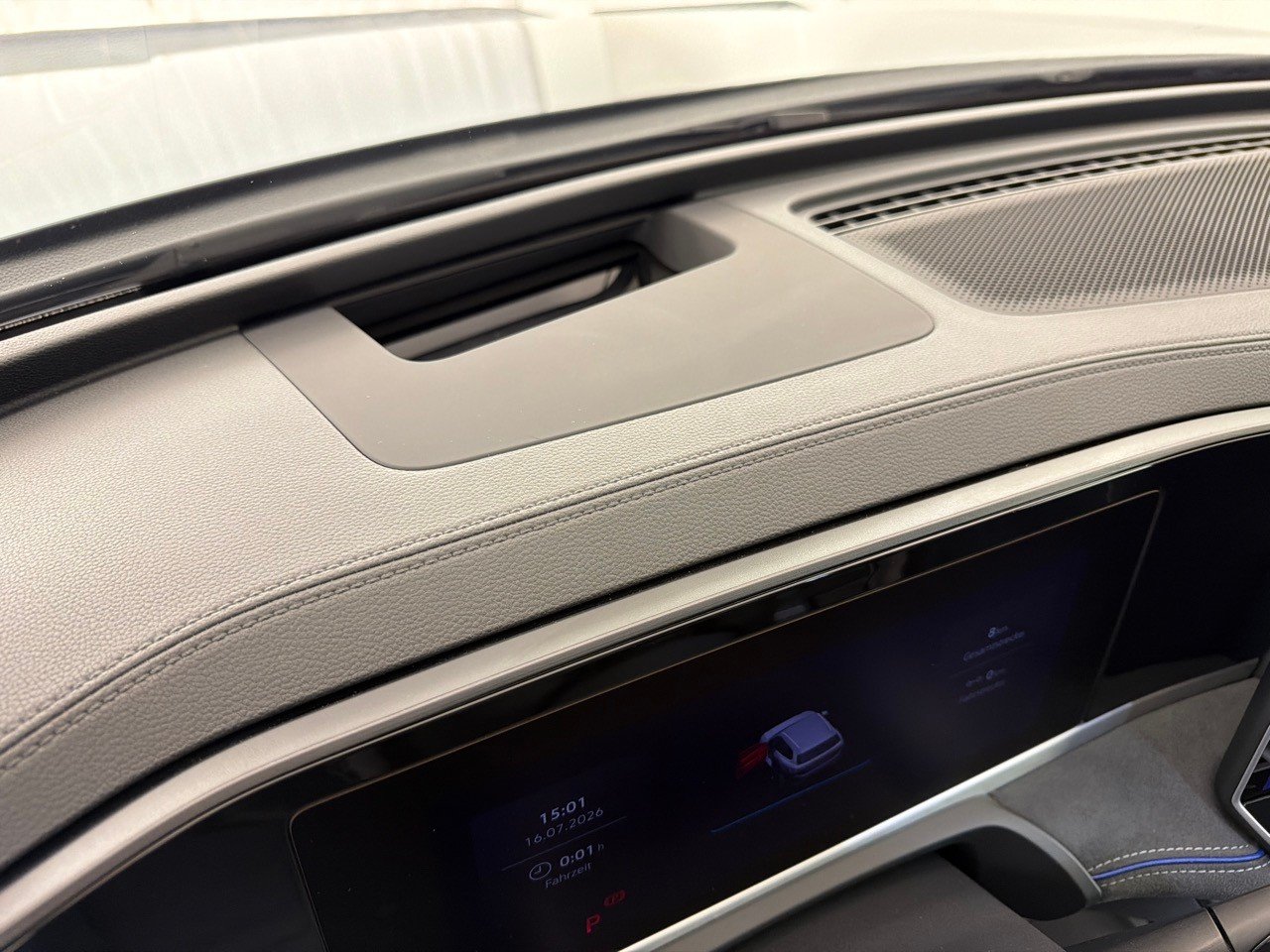 VW Passat 1.5TSI PHEV R-Line, Hybride Rechargeable Essence/Électricité, Voiture nouvelle, Automatique - 6