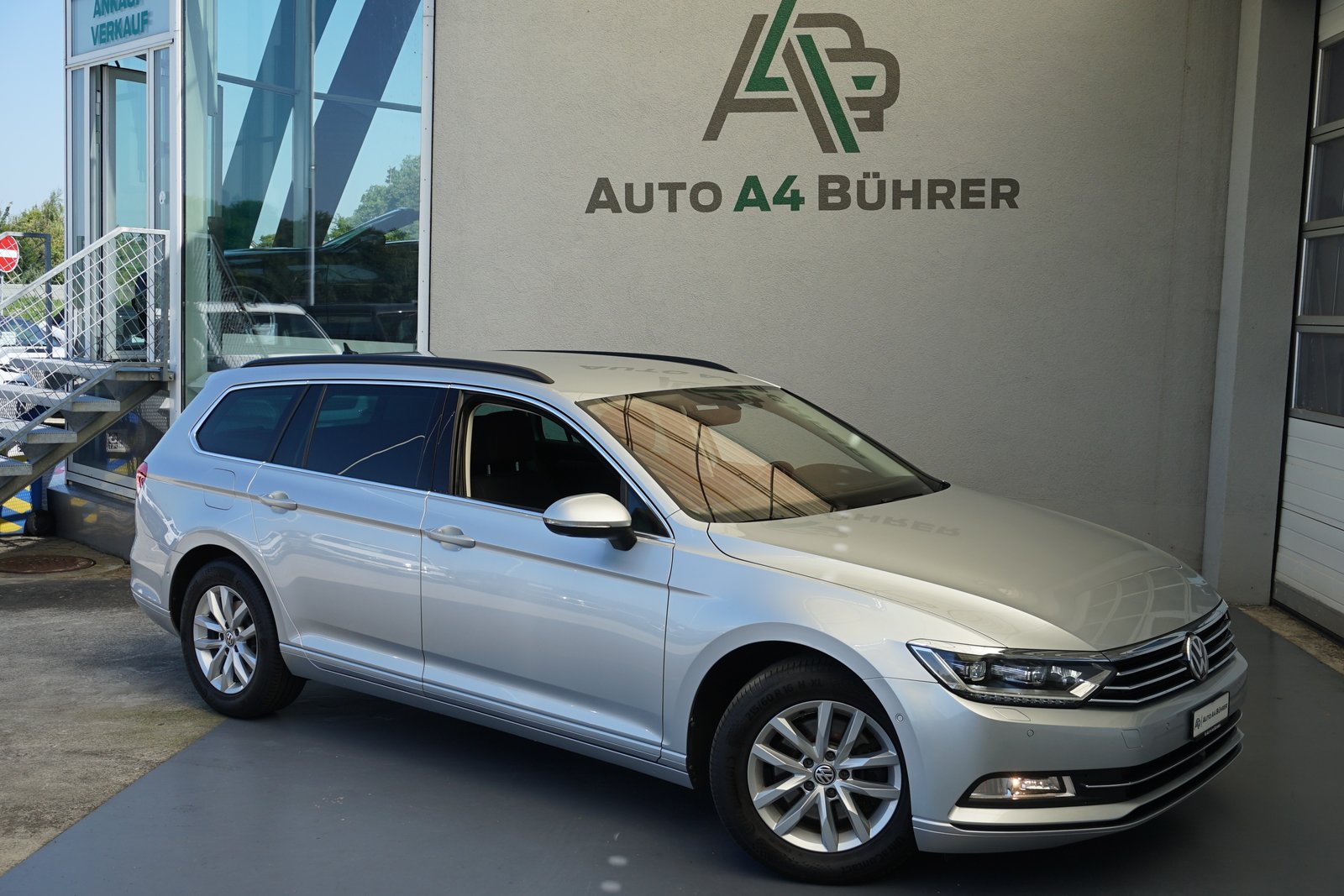 VW Passat 1.6 TDI Comfort Variant Automat 120PS, Diesel, Occasion / Gebraucht, Automat - 2