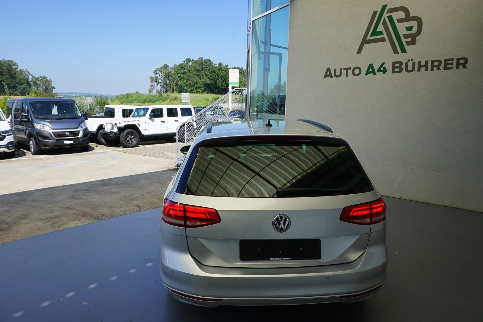 VW Passat 1.6 TDI Comfort Variant Automat 120PS, Diesel, Occasion / Gebraucht, Automat - 7